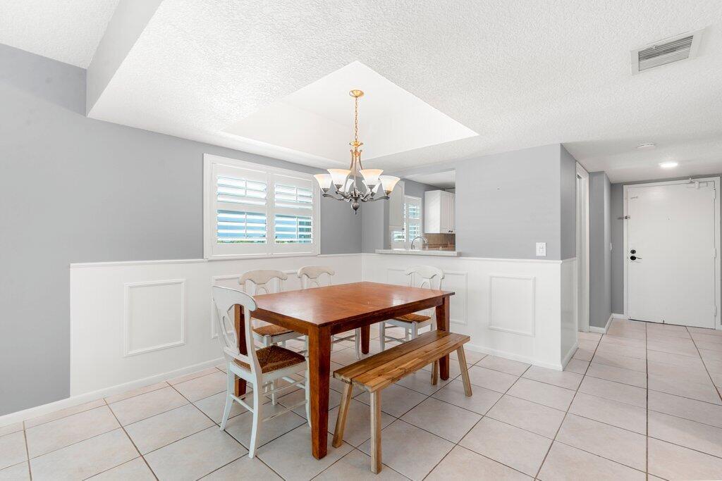 Photo 11 of home located at 155 Yacht Club Drive 308, North Palm Beach FL