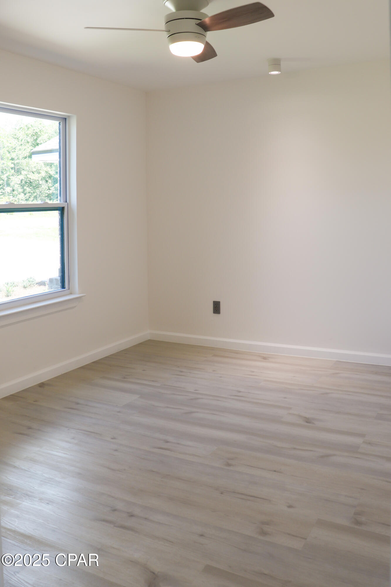 Image 10 For 6228 Imperial Drive