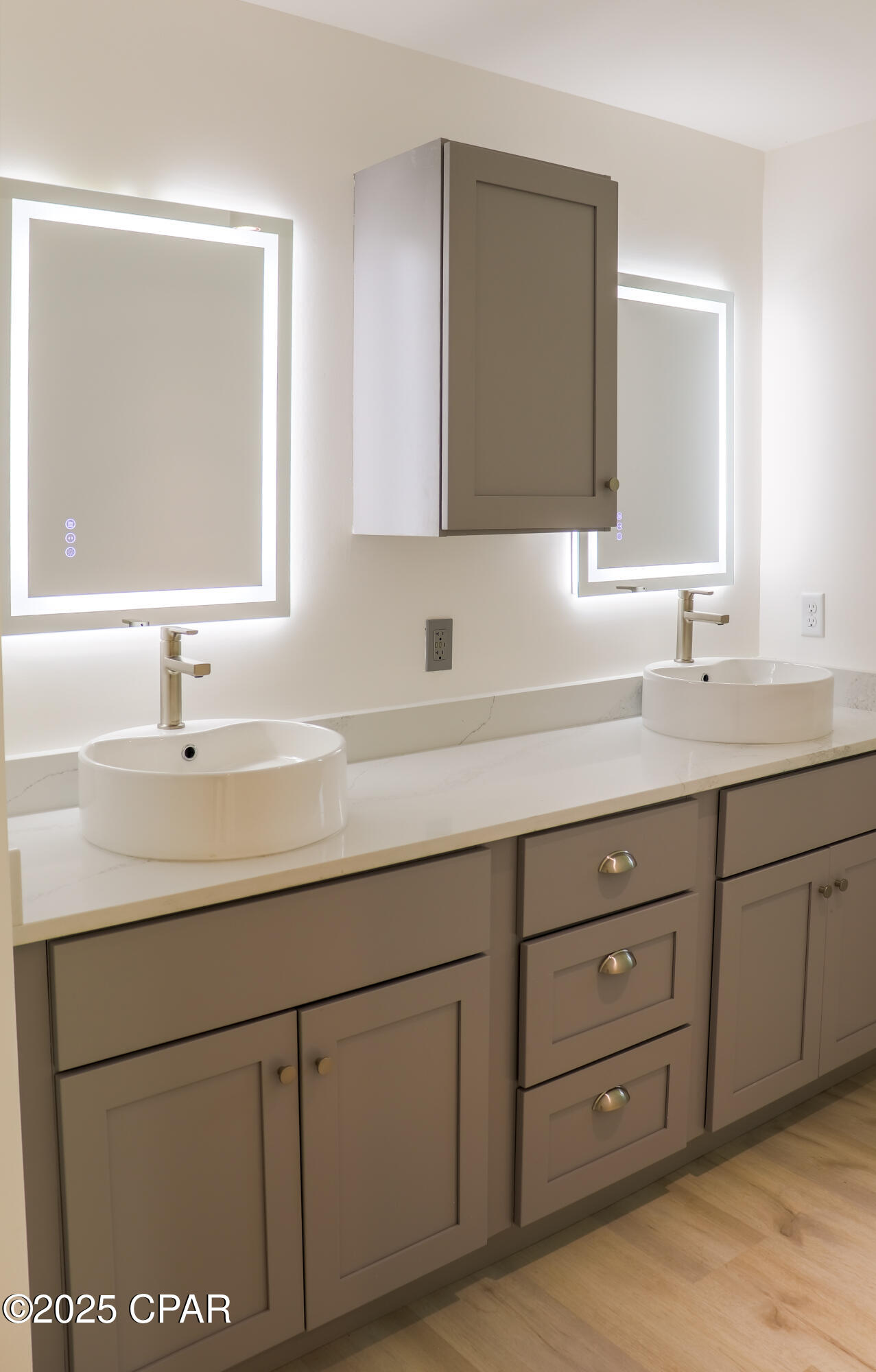 Image 15 For 6228 Imperial Drive