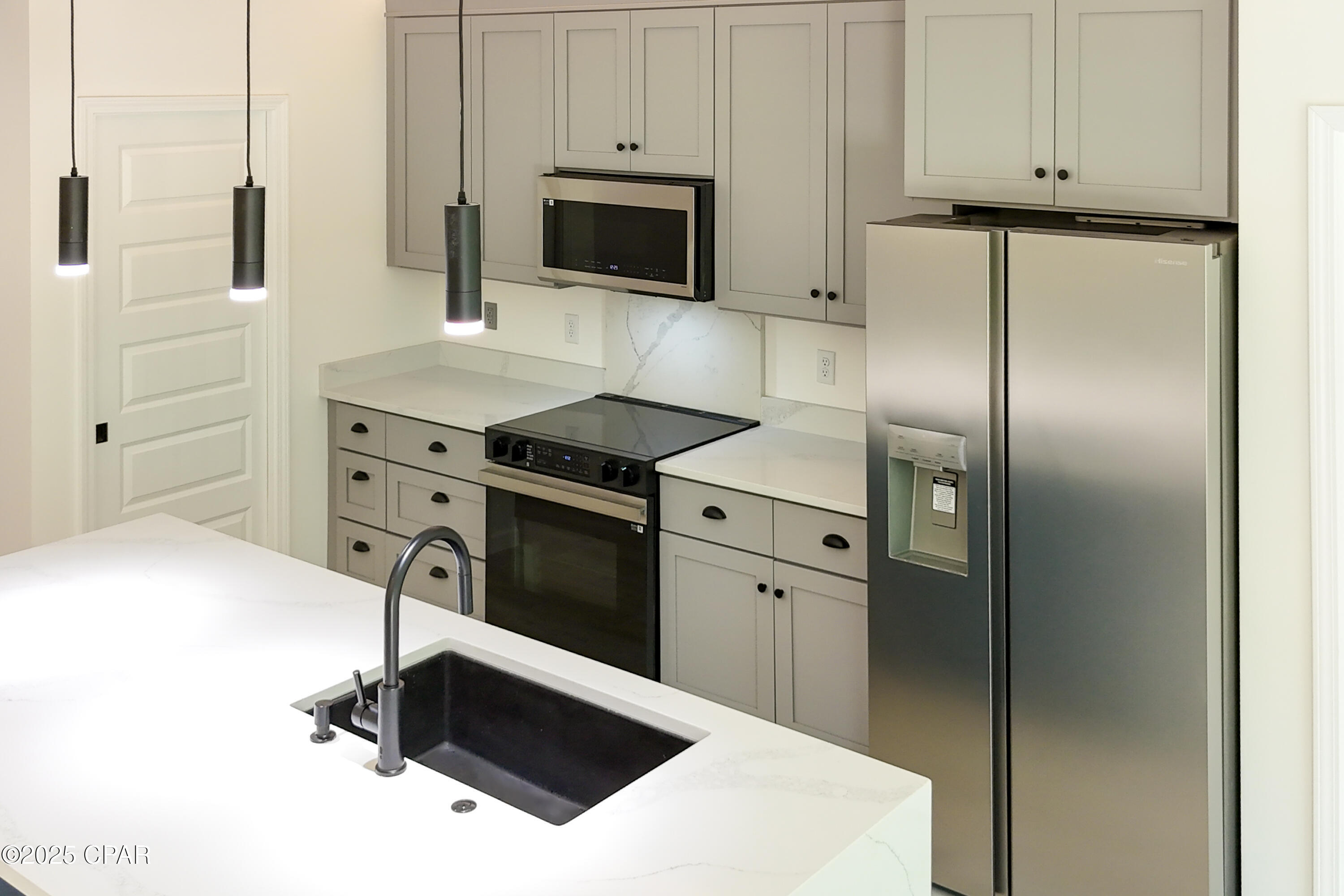 Image 5 For 6228 Imperial Drive