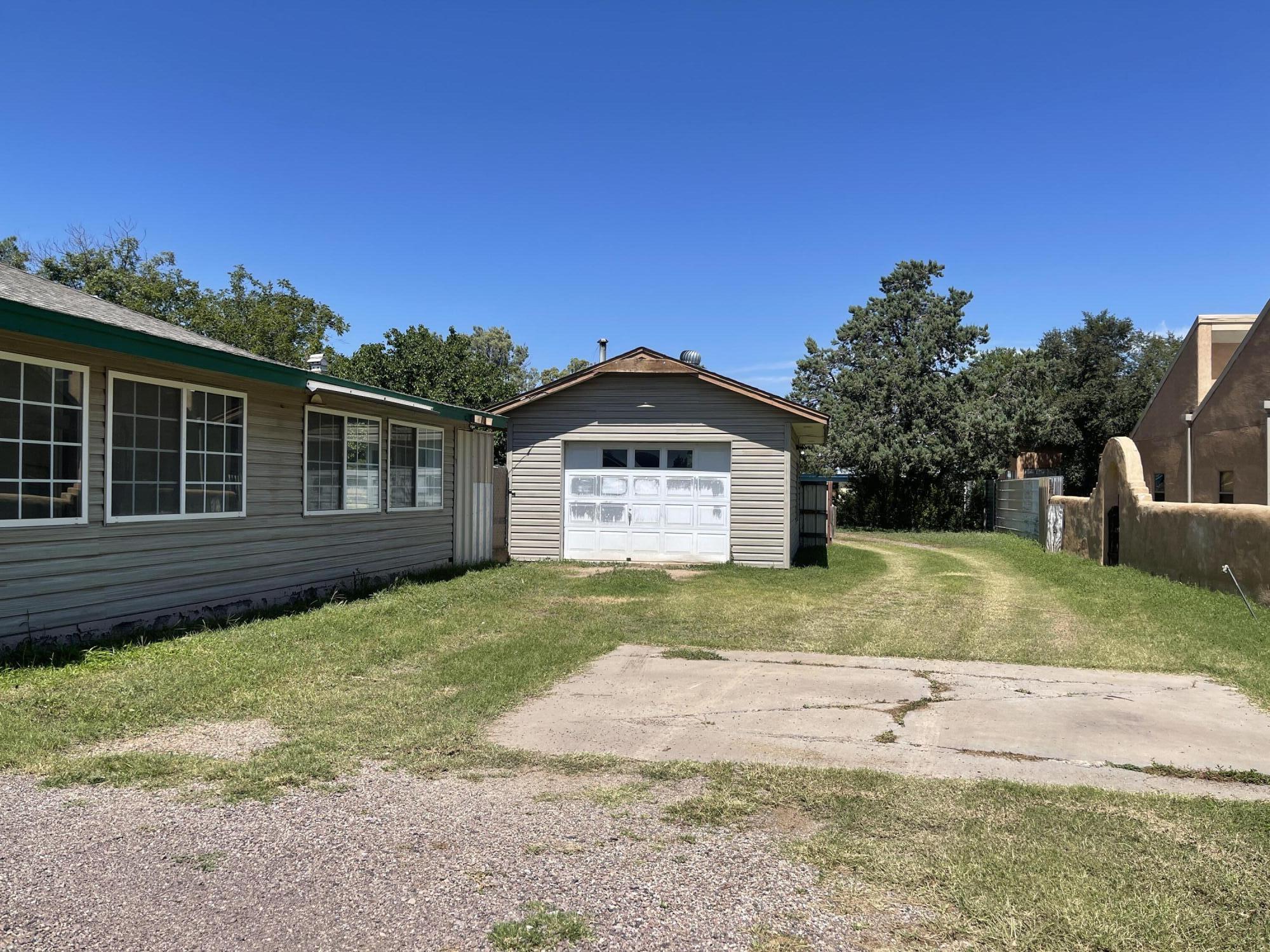 Homes for sale in Socorro, NM | 825 Lane, Socorro, NM 87801 | MLS# 1090629