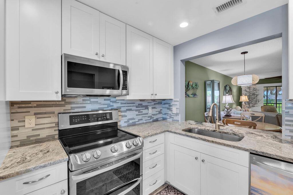 Homes for sale in Hobe Sound, FL | 6980 Se Constitution Boulevard #203, Hobe Sound, FL 33455 | MLS# R11119716