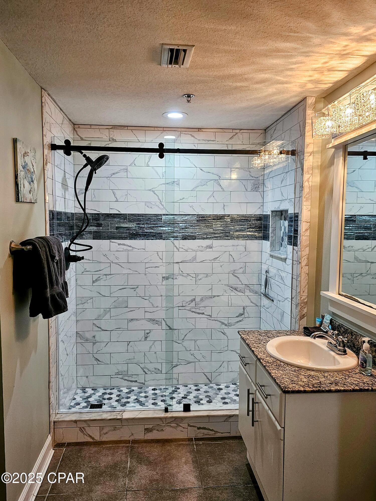 11807 Front Beach Road 1-405