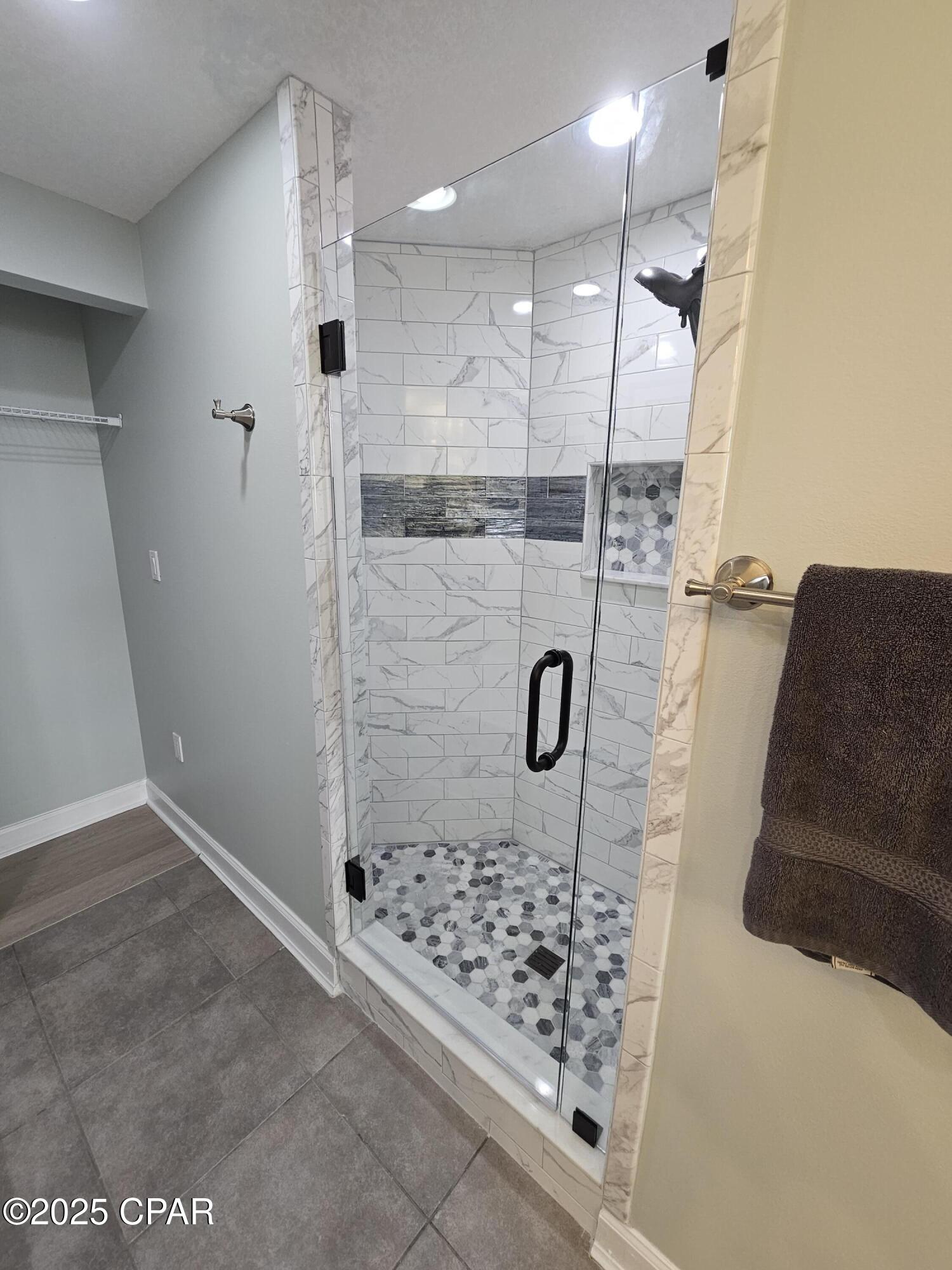 11807 Front Beach Road 1-405