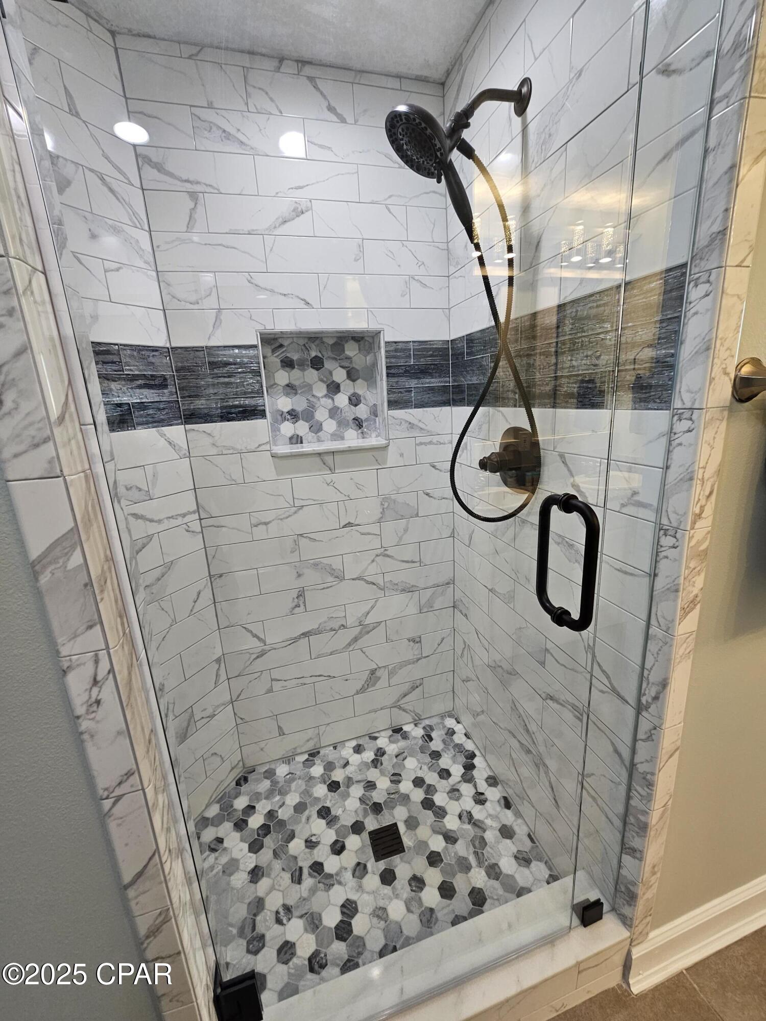 11807 Front Beach Road 1-405