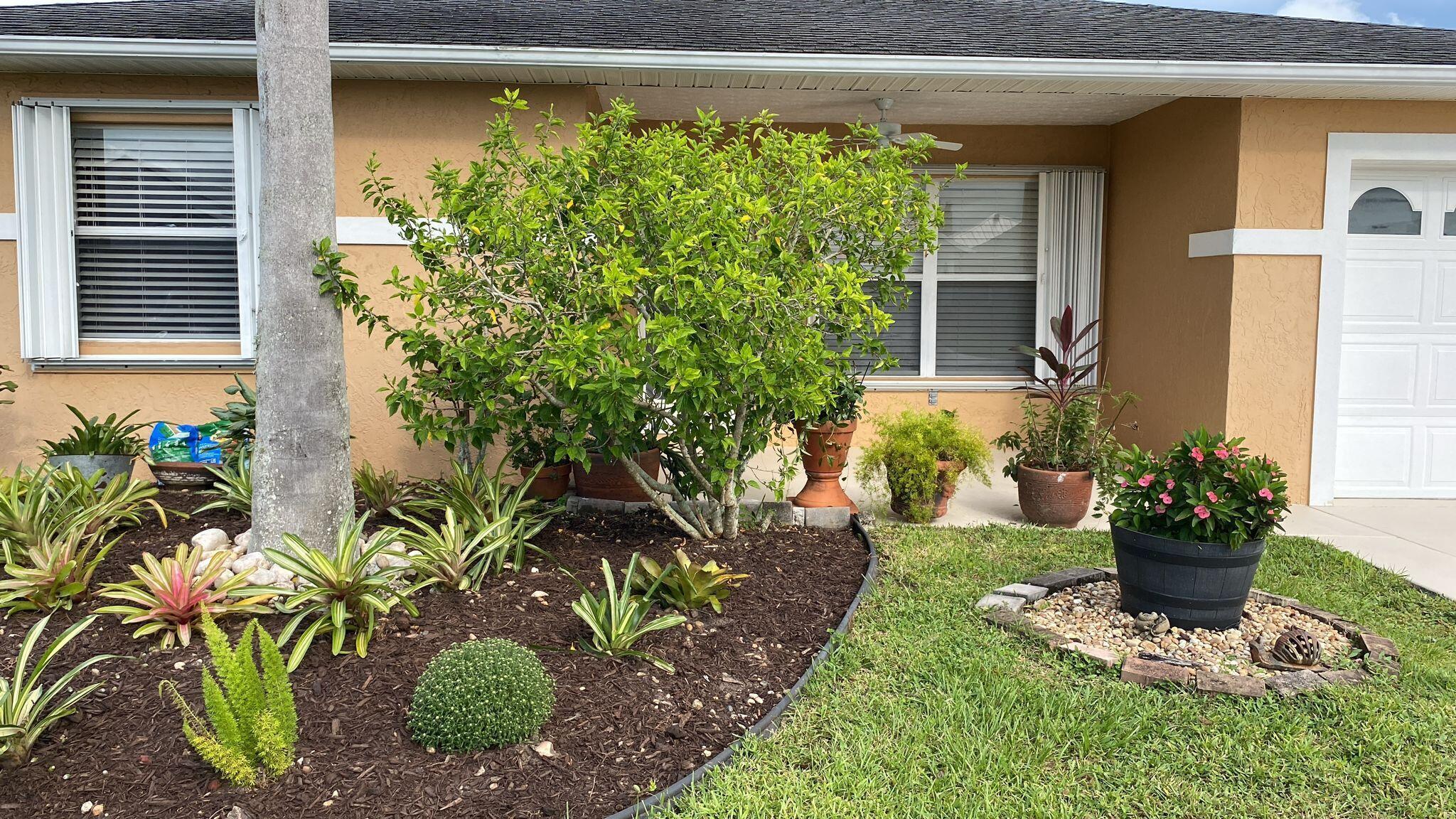 Spanish Lakes Fairways Ne