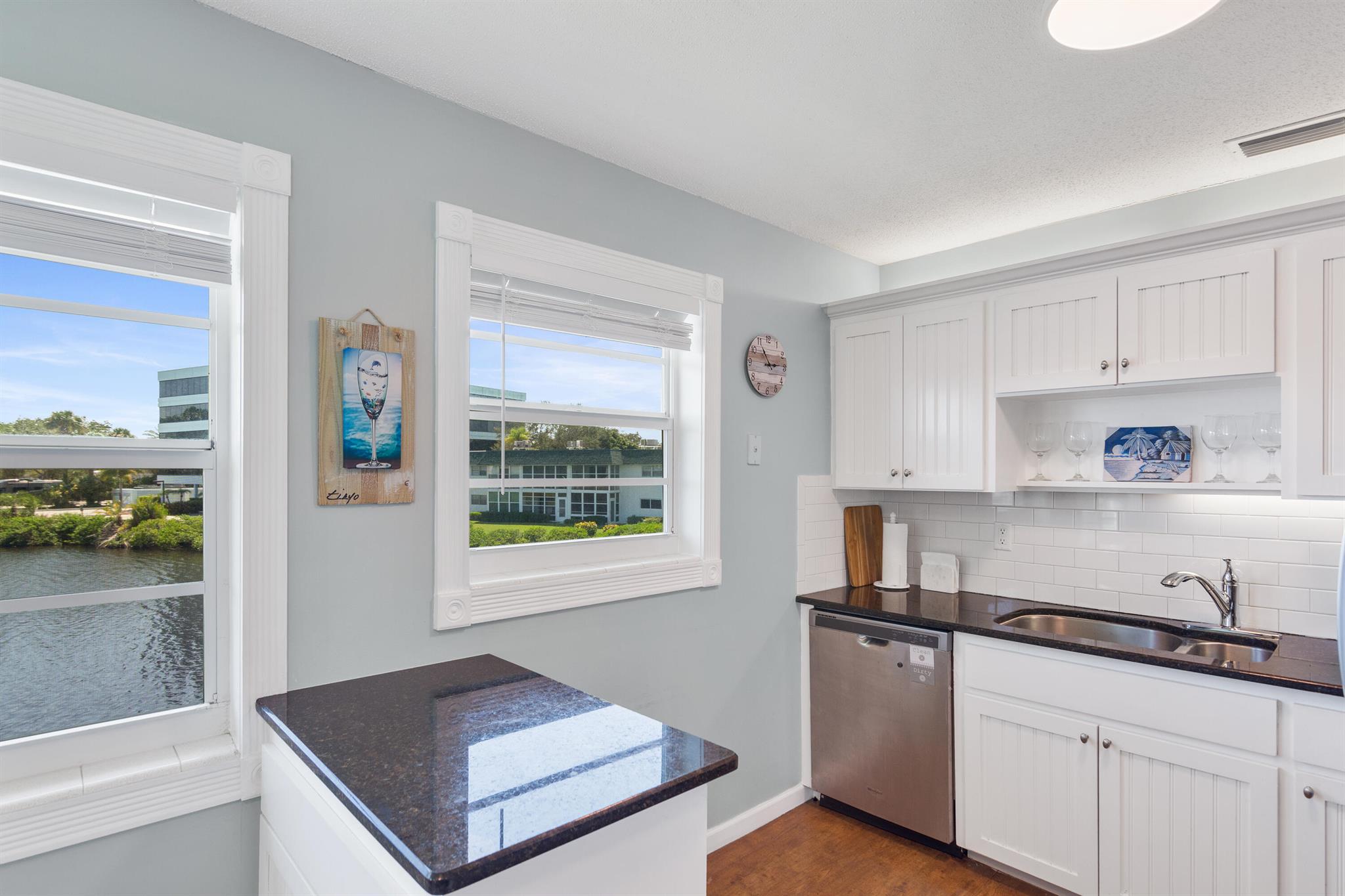 Homes for sale in Vero Beach, FL | 2800 Indian River Boulevard #J10, Vero Beach, FL 32960 | MLS# R11119776