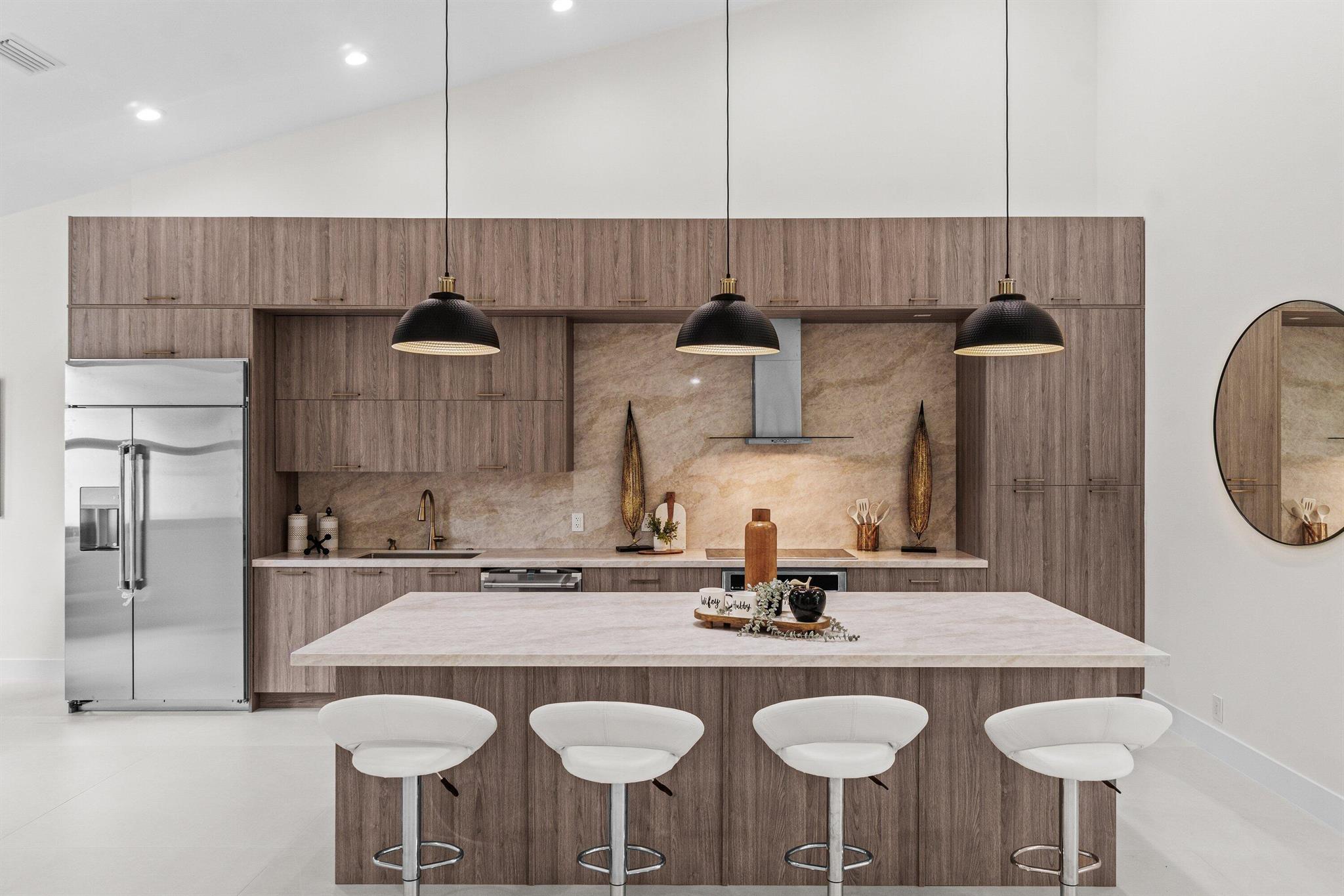 Ashbourne / Polo Club