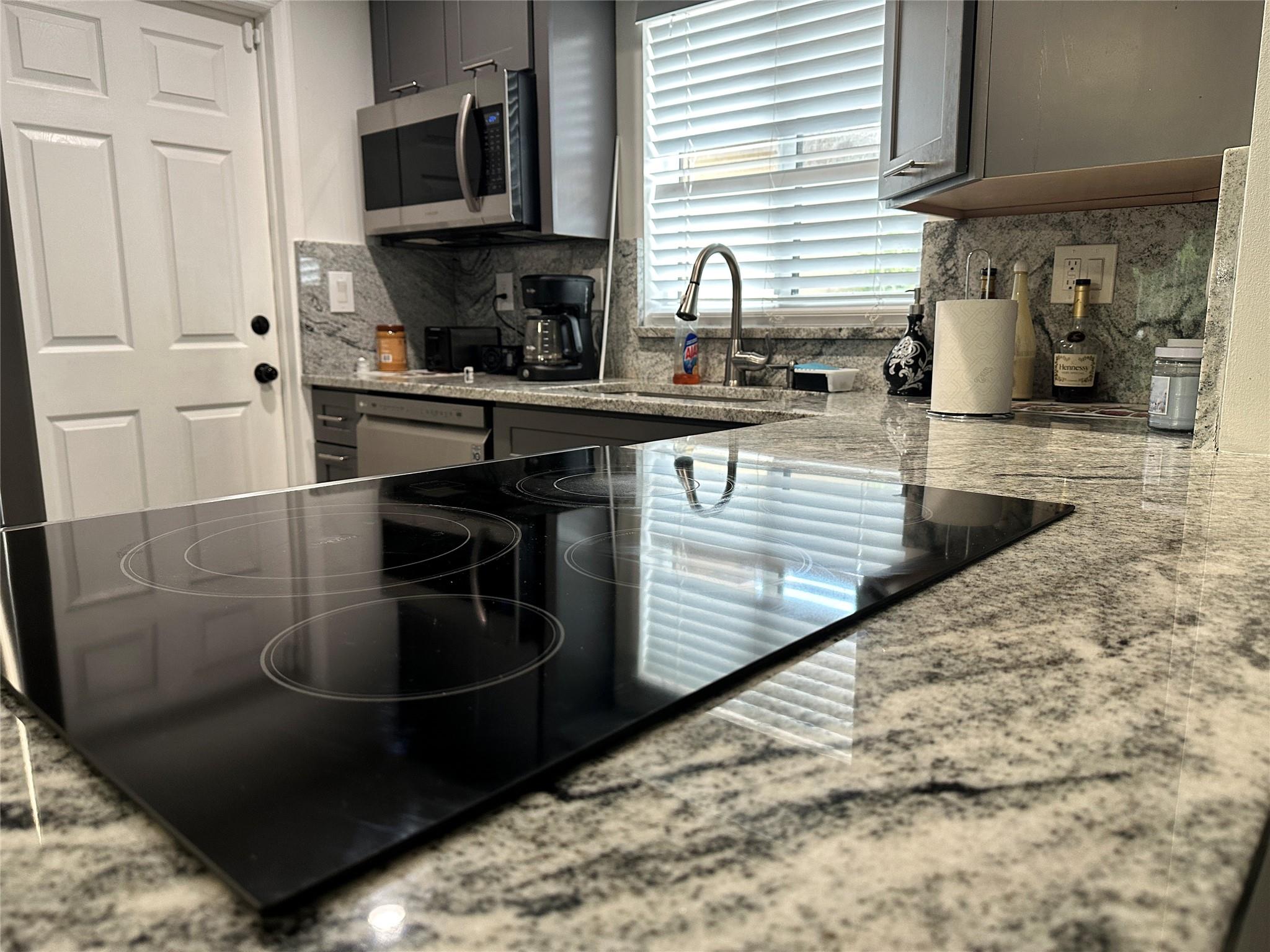 Homes for sale in North Lauderdale, FL | 8121 Sw 8th St, North Lauderdale, FL 33068 | MLS# F10524135