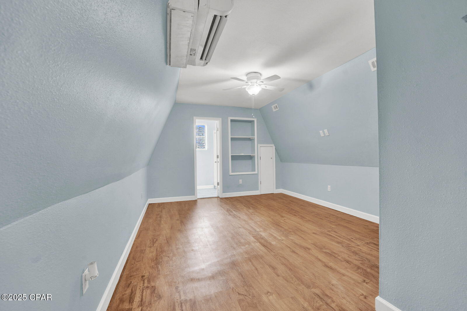 Image 22 For 4726 Bay Point Road D239