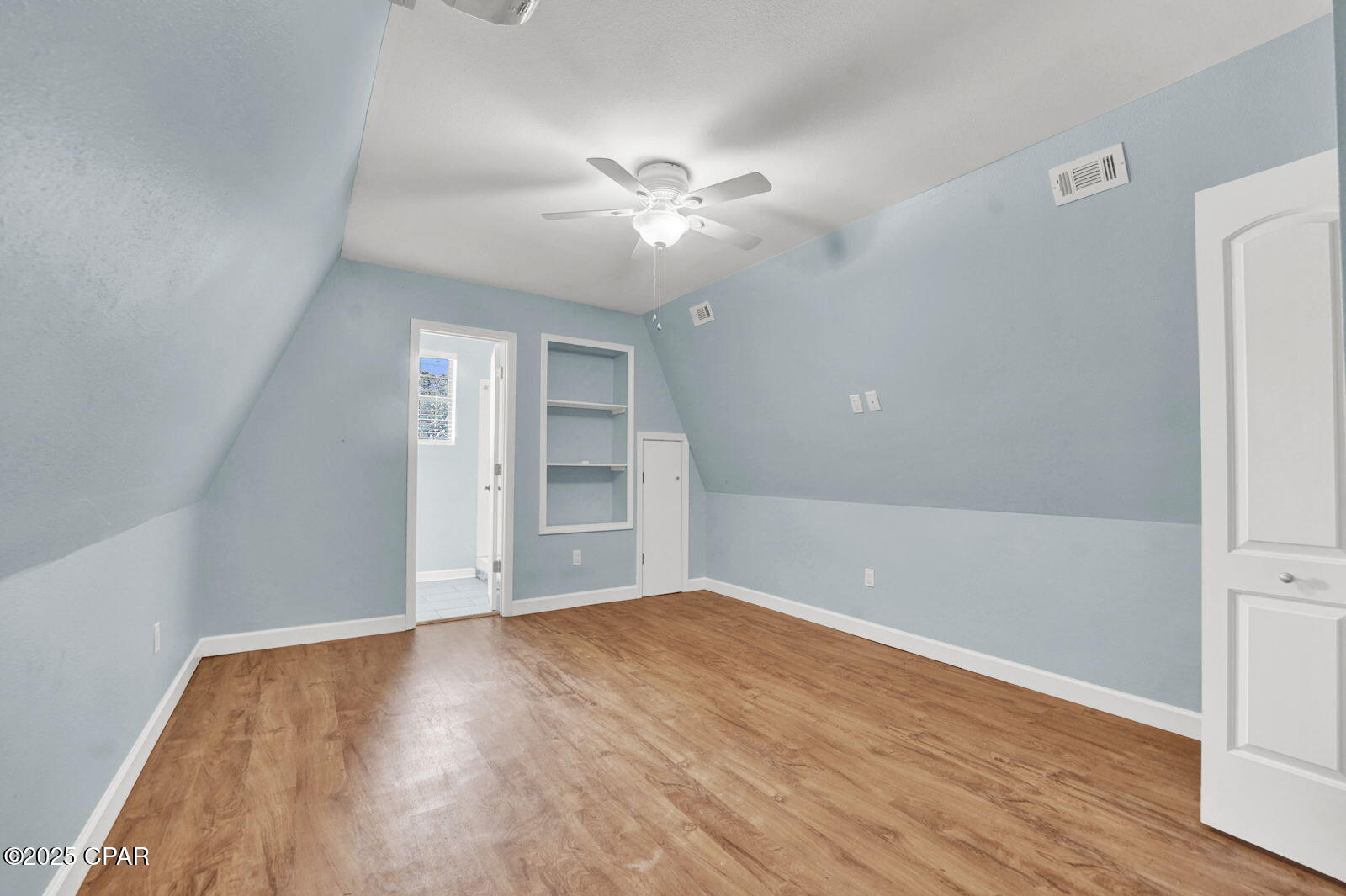 Image 23 For 4726 Bay Point Road D239