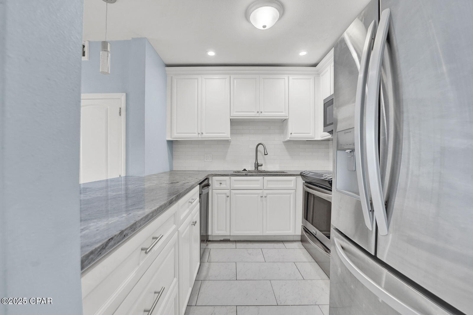 Image 3 For 4726 Bay Point Road D239