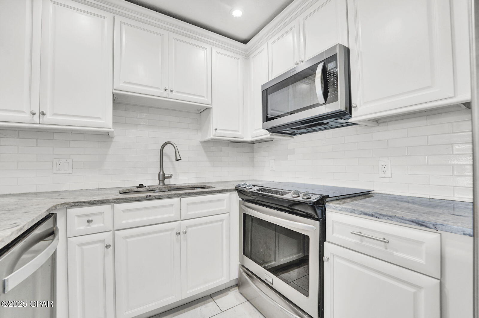 Image 5 For 4726 Bay Point Road D239