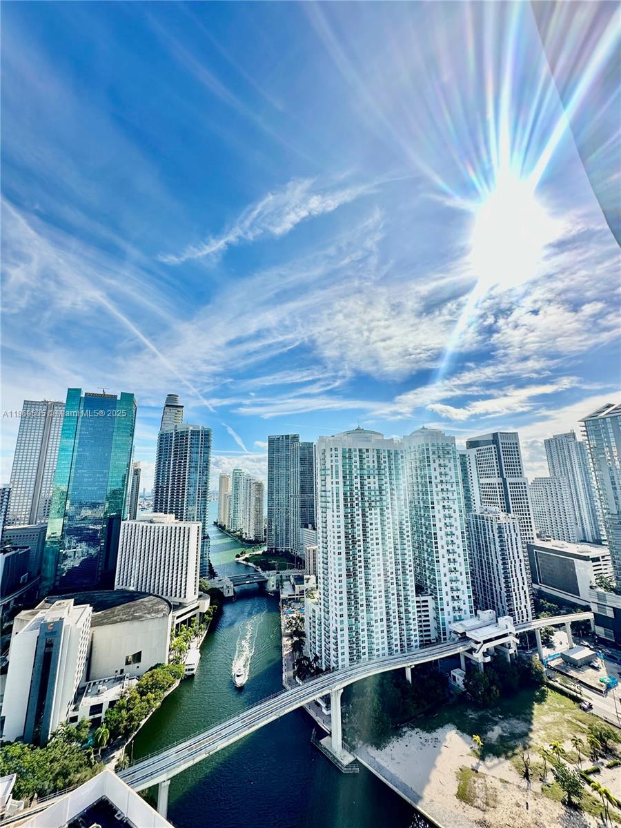 Condo for Rent in Miami, FL