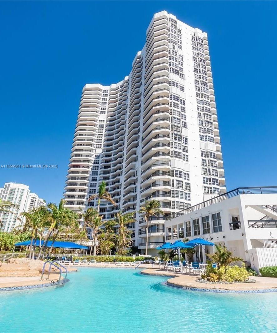 Mystic Pointe Condo No Tw