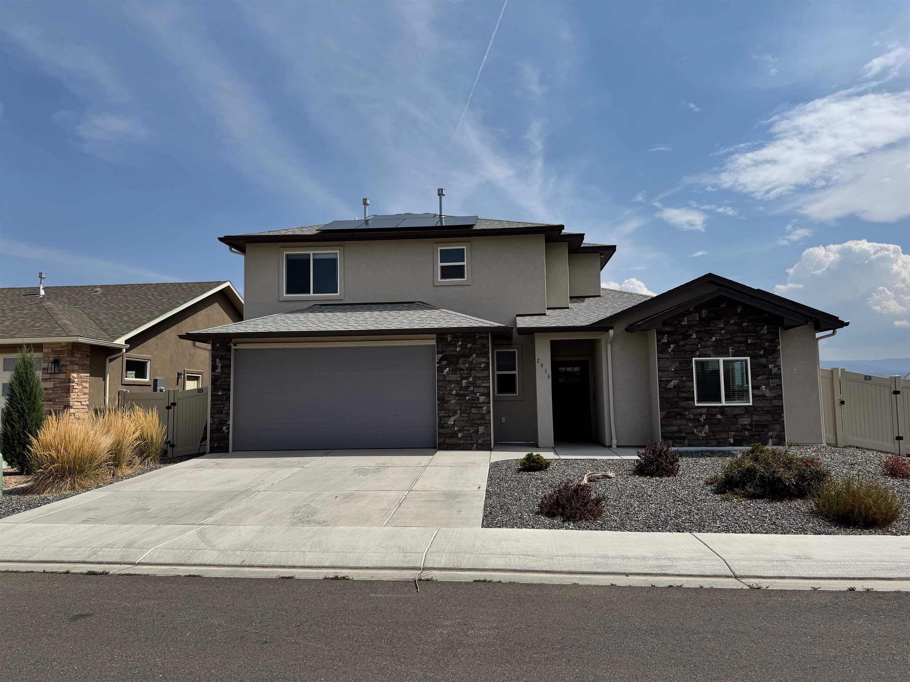 2916 Arabesque Drive