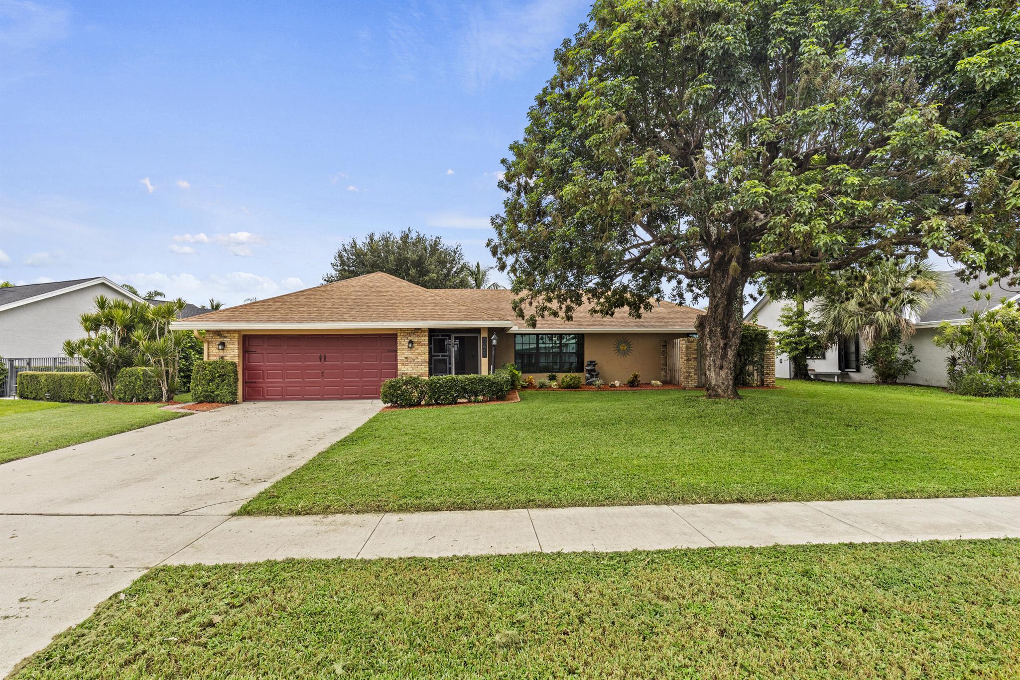 8272 Blue Cypress Drive Lake Worth FL 33467 | R11119882