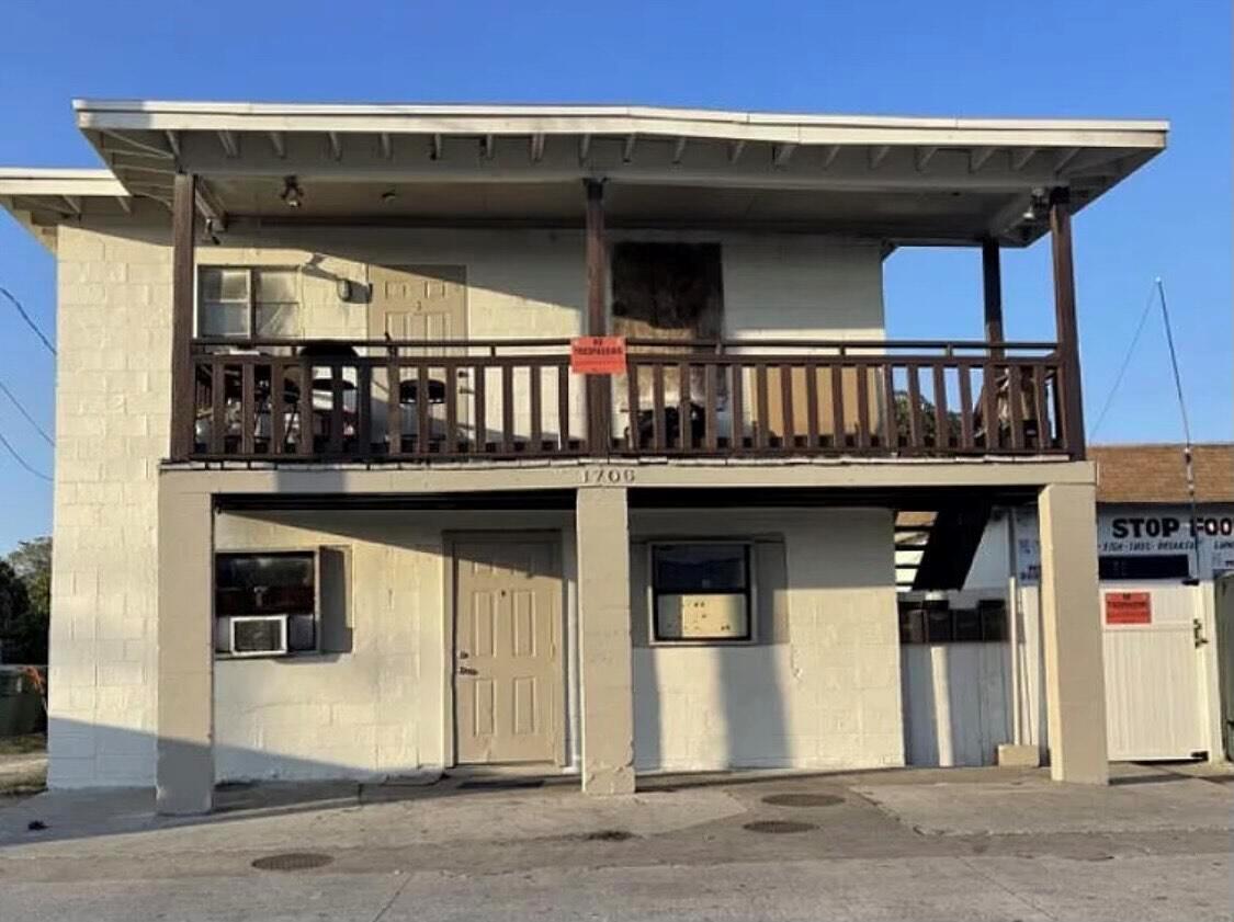 Homes for sale in Fort Pierce, FL | 1706 Avenue D, Fort Pierce, FL 34950 | MLS# R11119720