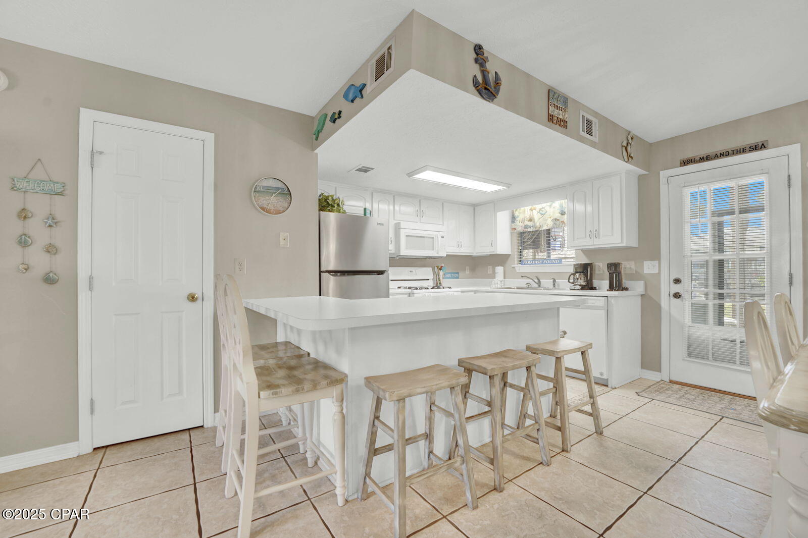 Image 31 For 218 White Sandy Drive