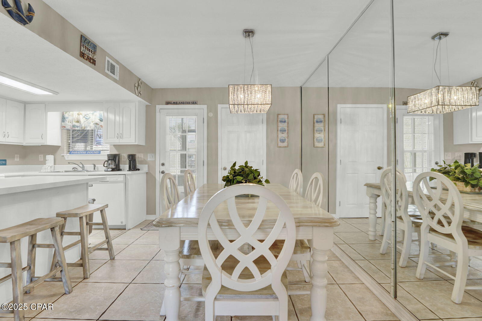 Image 32 For 218 White Sandy Drive