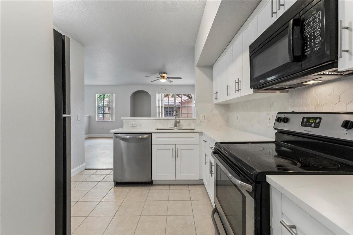 Homes for sale in North Lauderdale, FL | 2301 Belmont Ln #2301, North Lauderdale, FL 33068 | MLS# F10524206