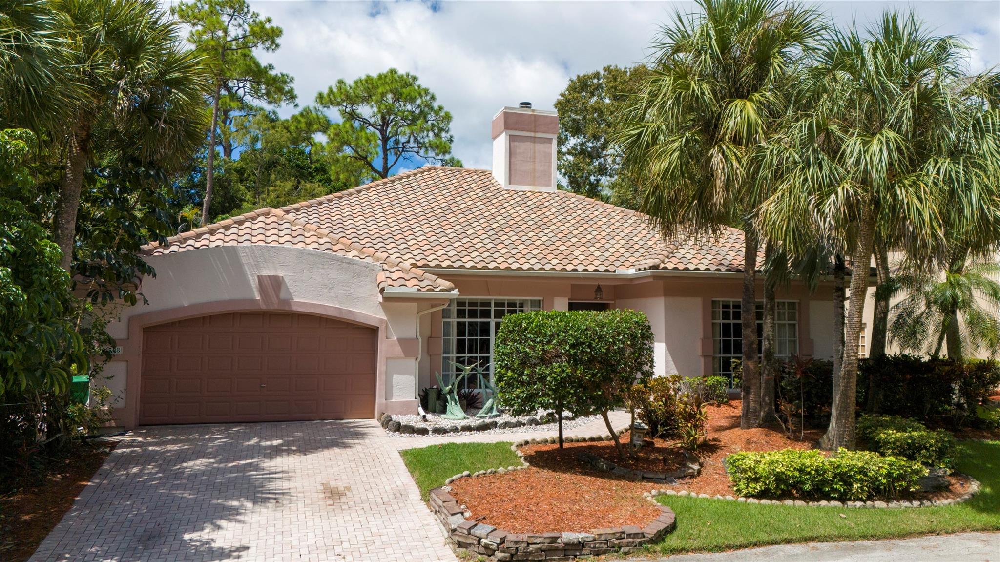 Woodside Vill Sec One 92-