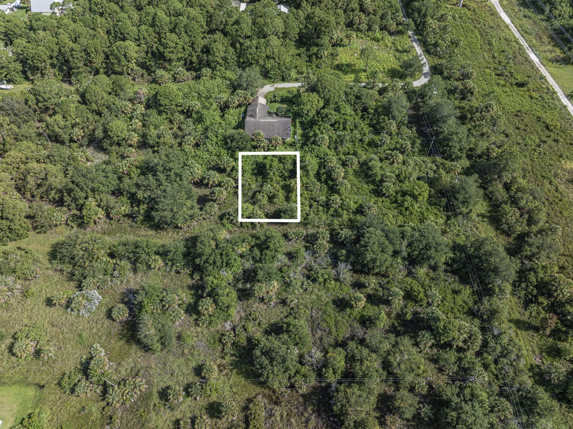 Homes for sale in Vero Beach, FL | 9650 24Th Street, Vero Beach, FL 32966 | MLS# R11119937