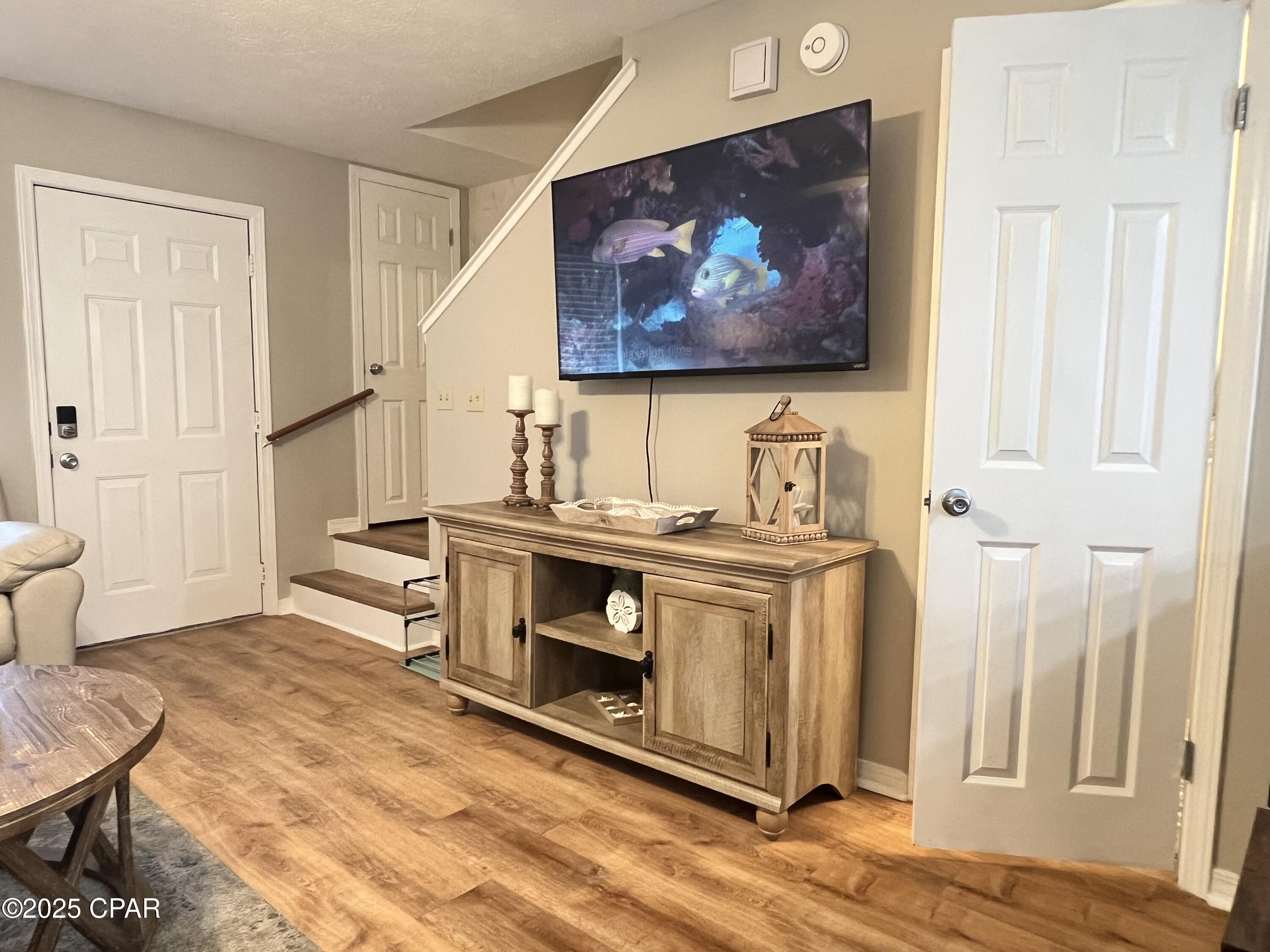 Image 16 For 177 Robin Lane