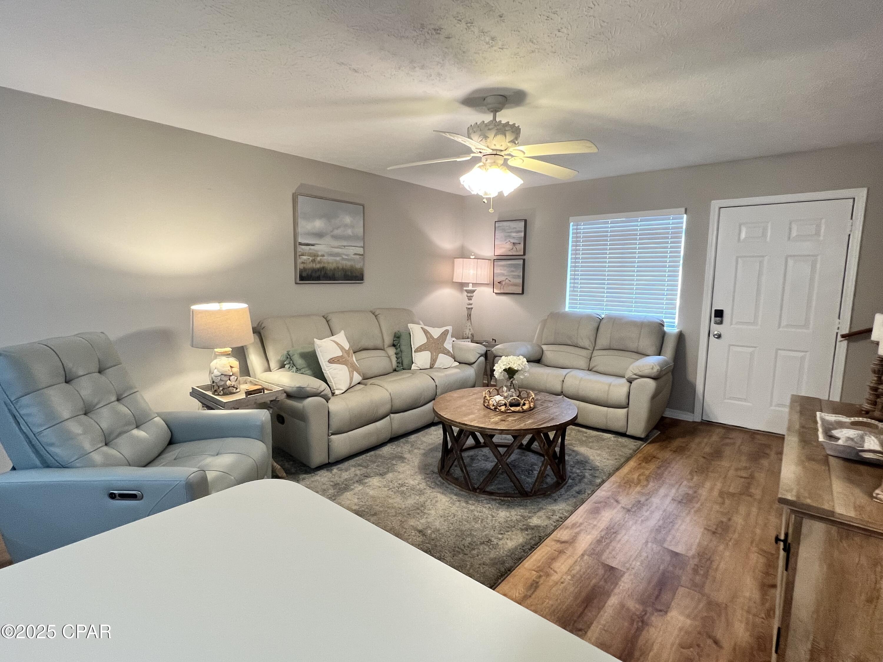 Image 25 For 177 Robin Lane