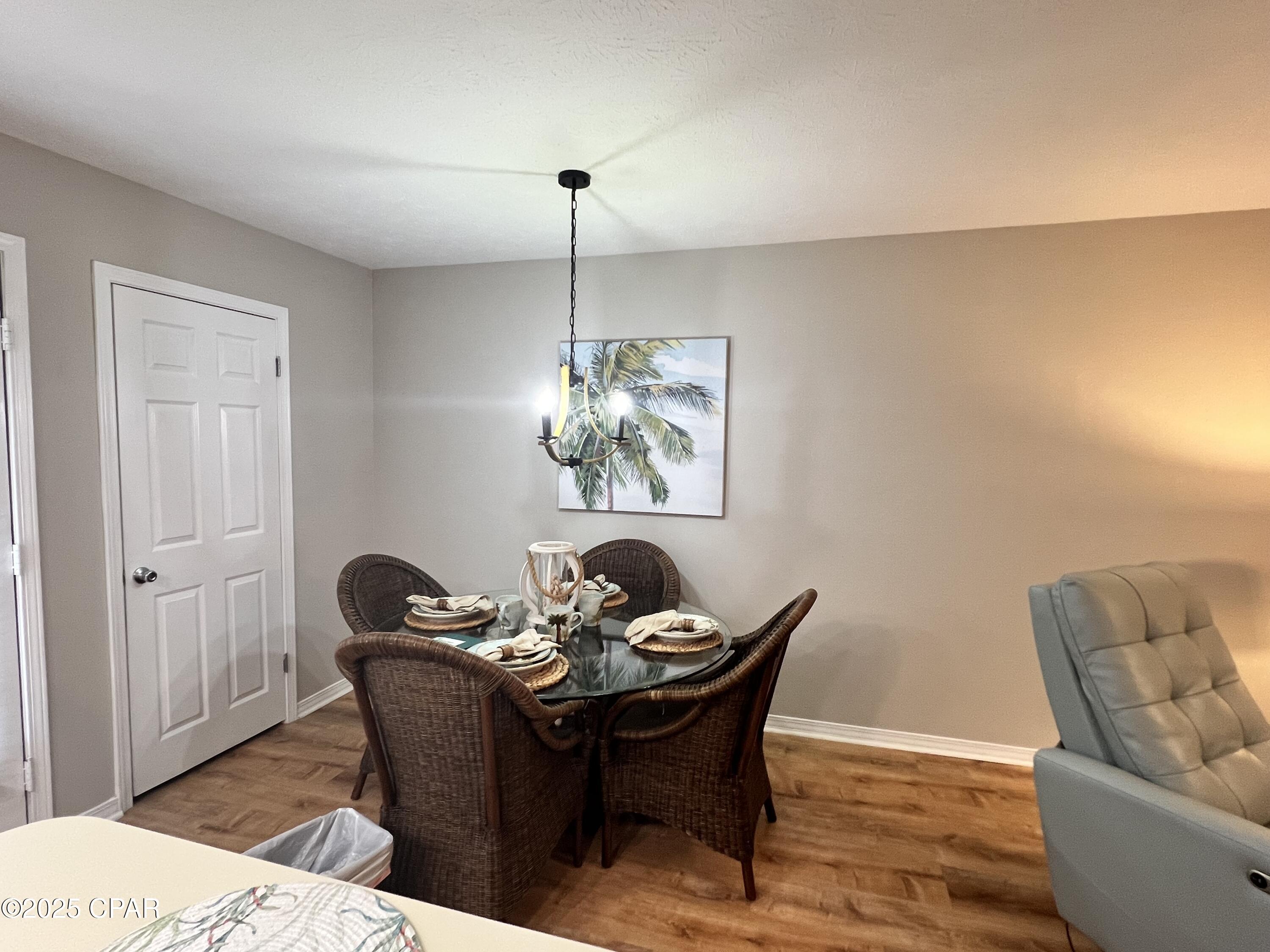 Image 26 For 177 Robin Lane