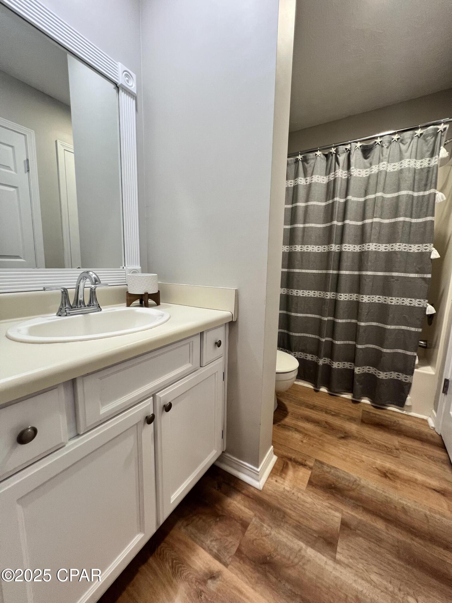 Image 34 For 177 Robin Lane