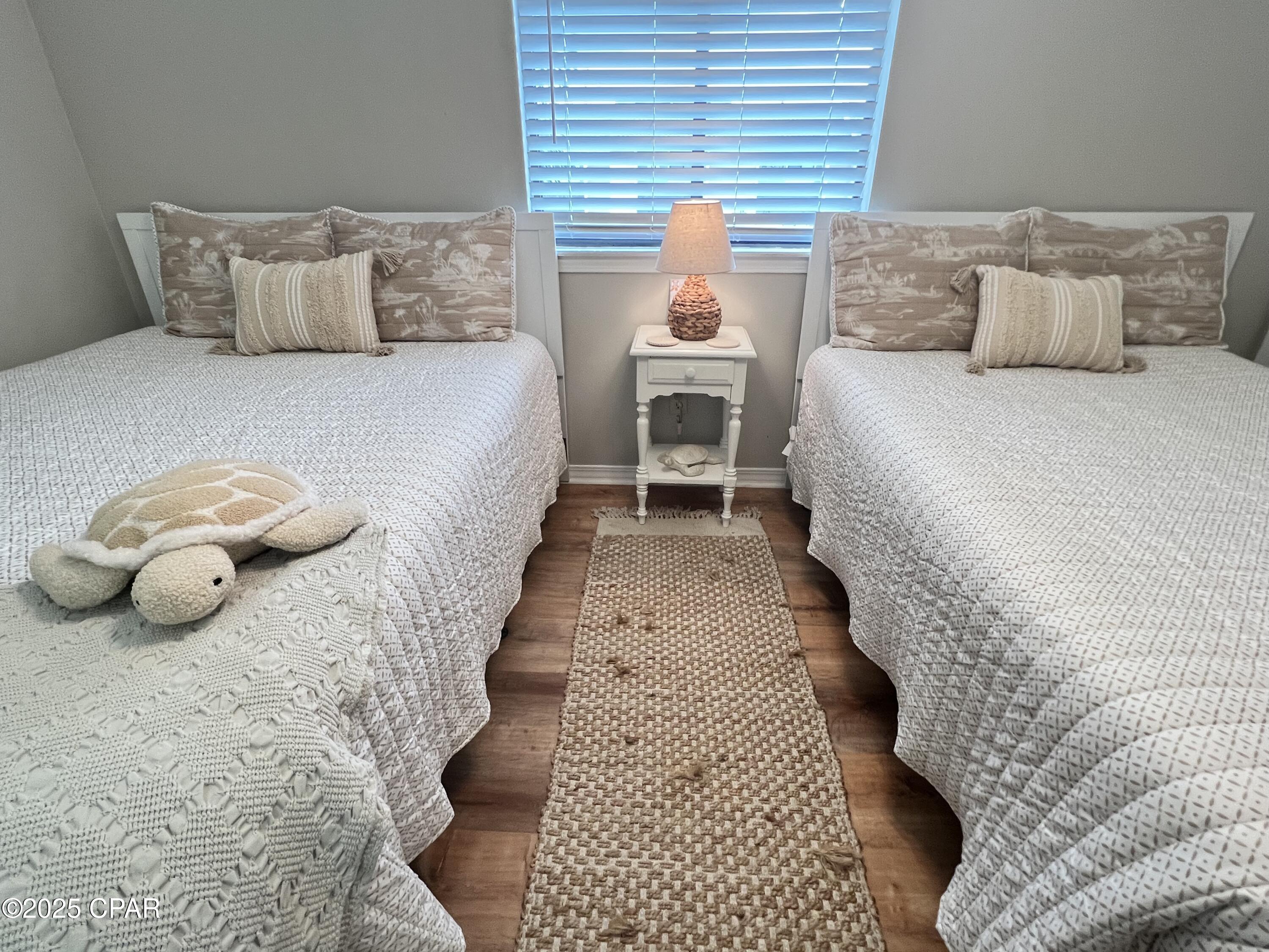 Image 37 For 177 Robin Lane