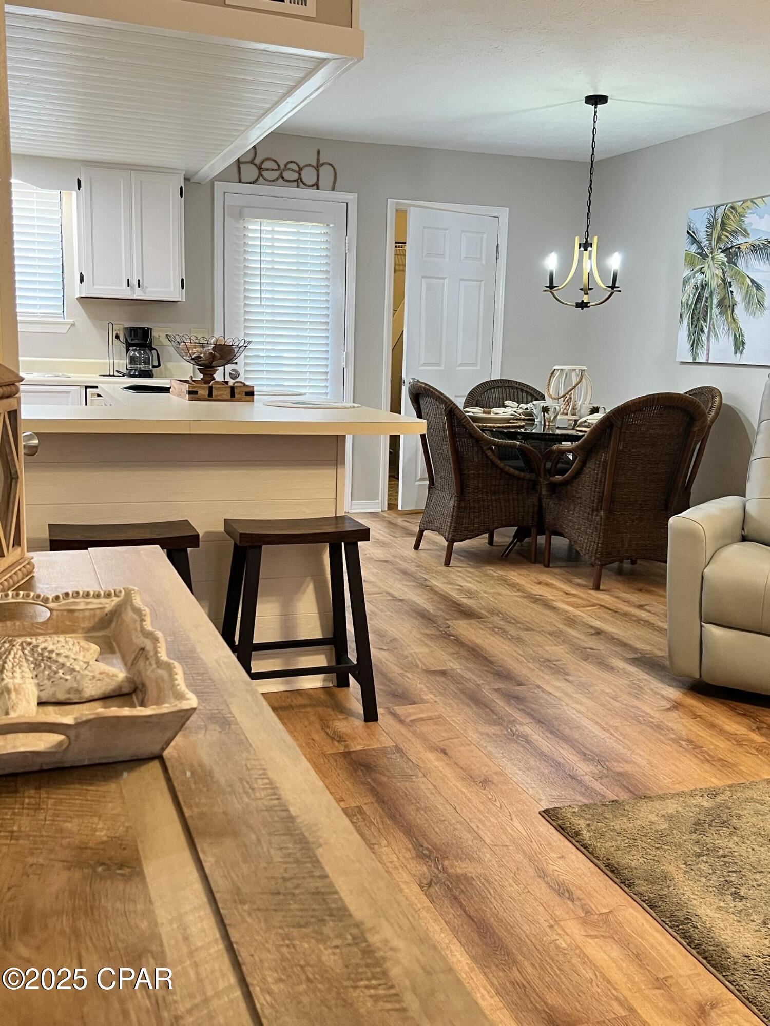 Image 8 For 177 Robin Lane