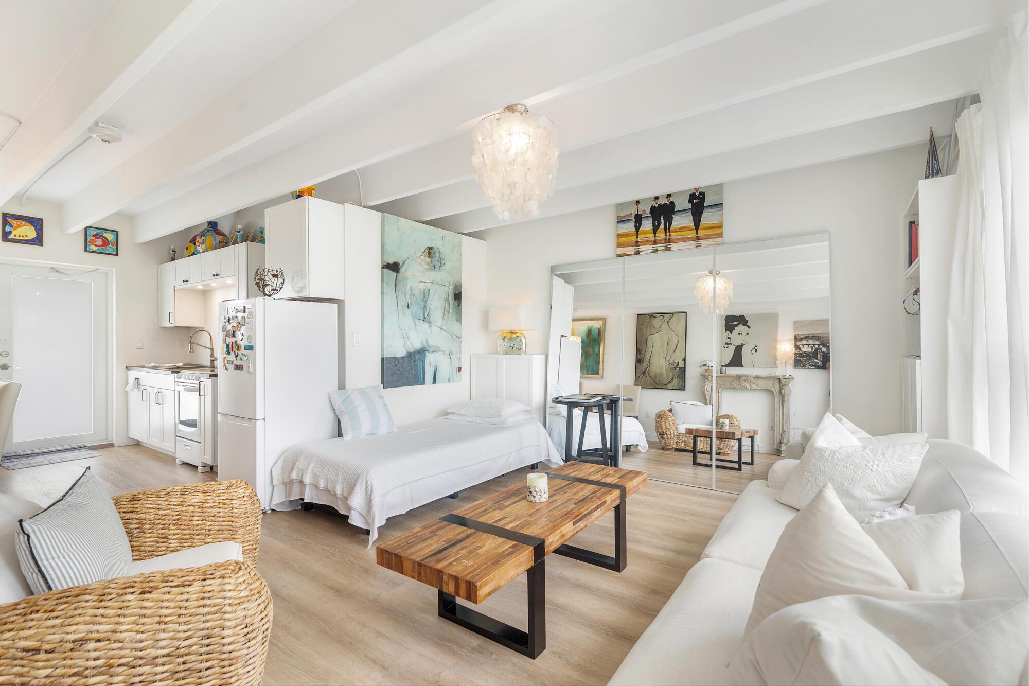 Homes for sale in South Palm Beach, FL | 4001 S Ocean Boulevard #307, South Palm Beach, FL 33480 | MLS# R11119985