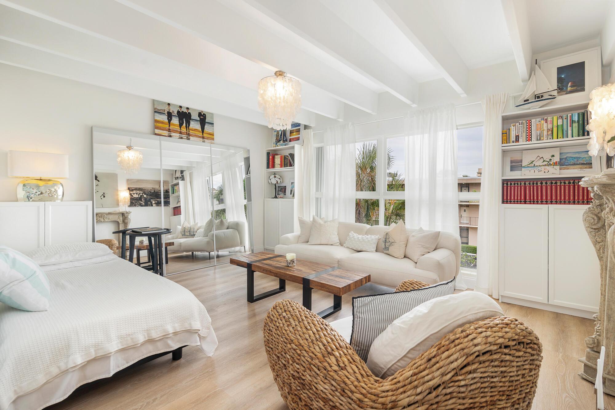 Homes for sale in South Palm Beach, FL | 4001 S Ocean Boulevard #307, South Palm Beach, FL 33480 | MLS# R11119985