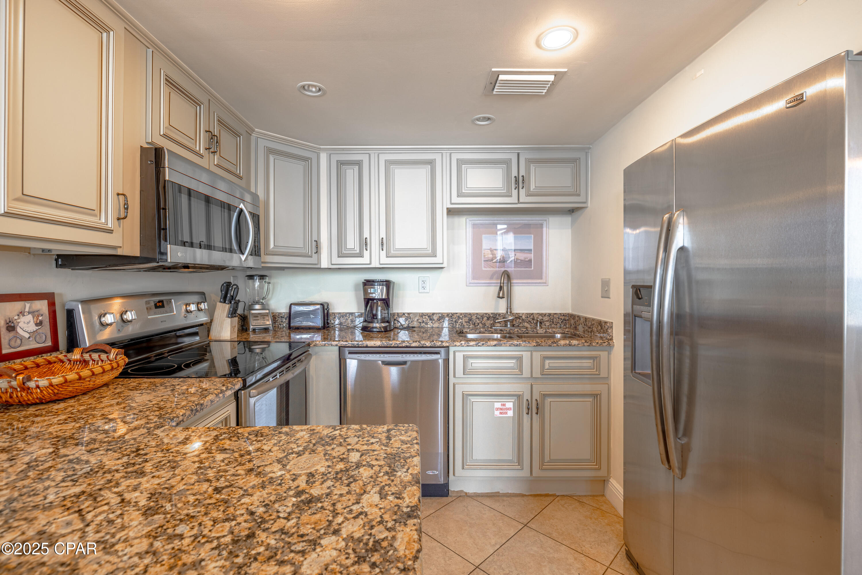 Image 18 For 9850 Thomas Drive 608w