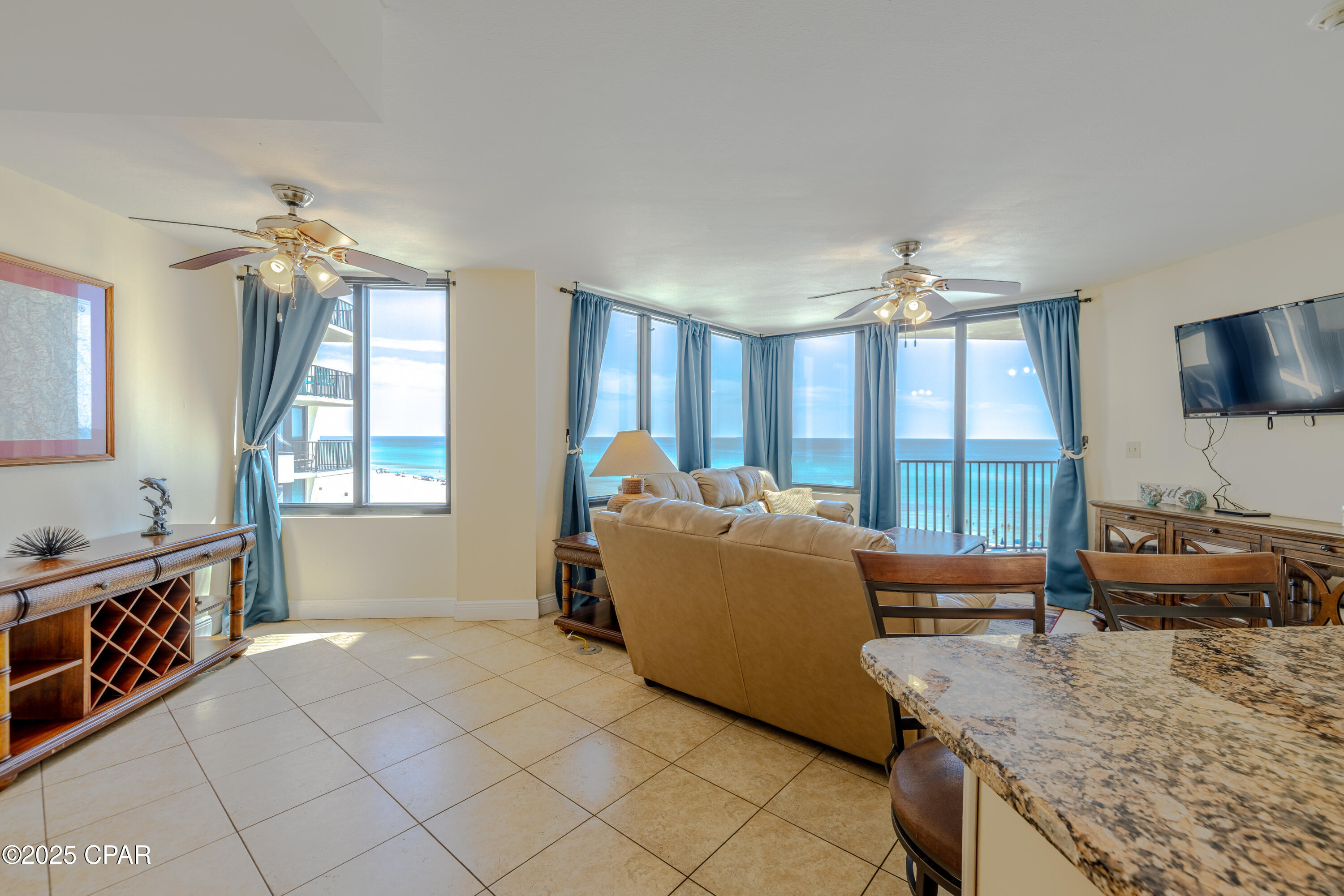 Image 6 For 9850 Thomas Drive 608w