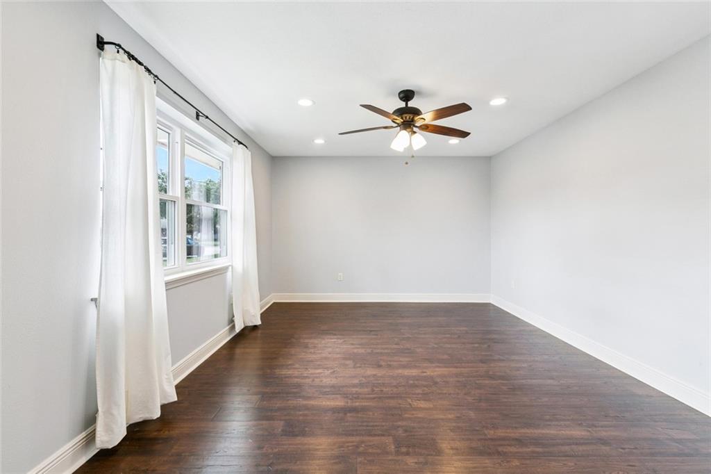 Homes for sale in Metairie, LA | 1433 Poinsettia St, Metairie, LA 70005 | MLS# 2515739