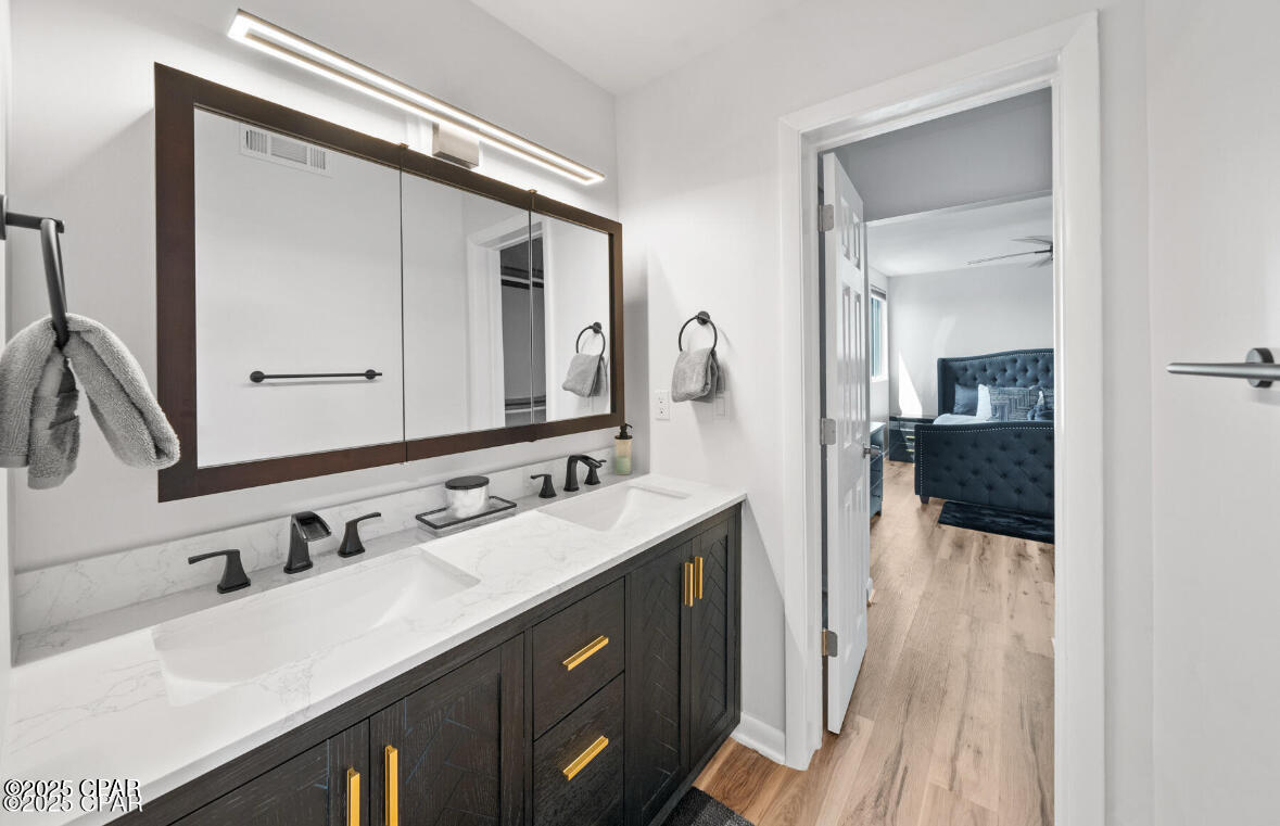 Image 15 For 4725 Bay Point Road 258