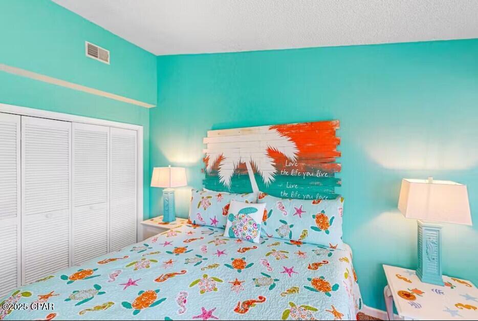 Listing photo id 13 for 1804 Gulf Beach Drive K11
