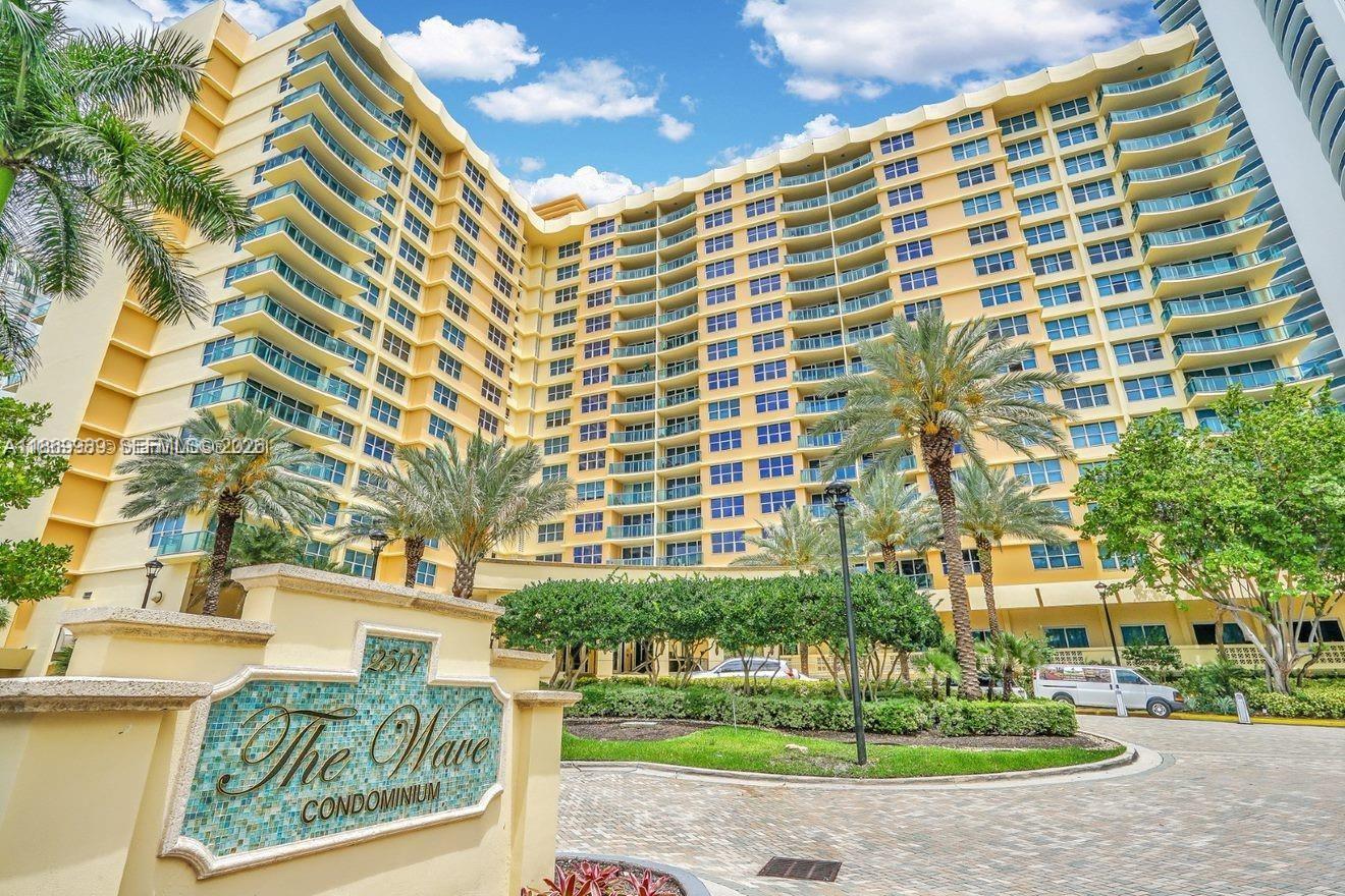 Wave Condo