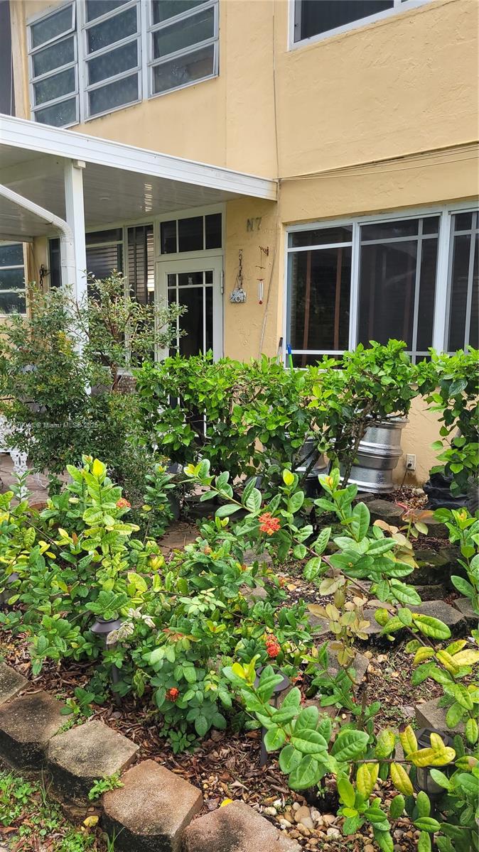 Homes for sale in Miami Gardens, FL | 135 Ne 202nd Ter #N7, Miami Gardens, FL 33179 | MLS# A11870041