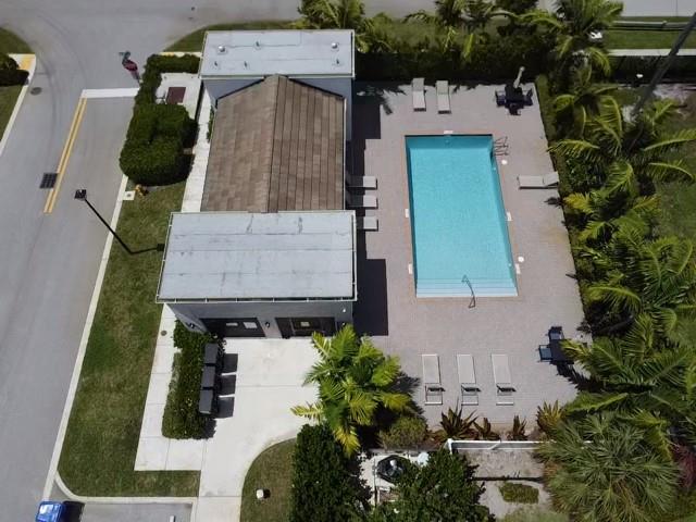 Homes for sale in Fort Lauderdale, FL | 527 Nw 17th Street, Fort Lauderdale, FL 33311 | MLS# F10524237