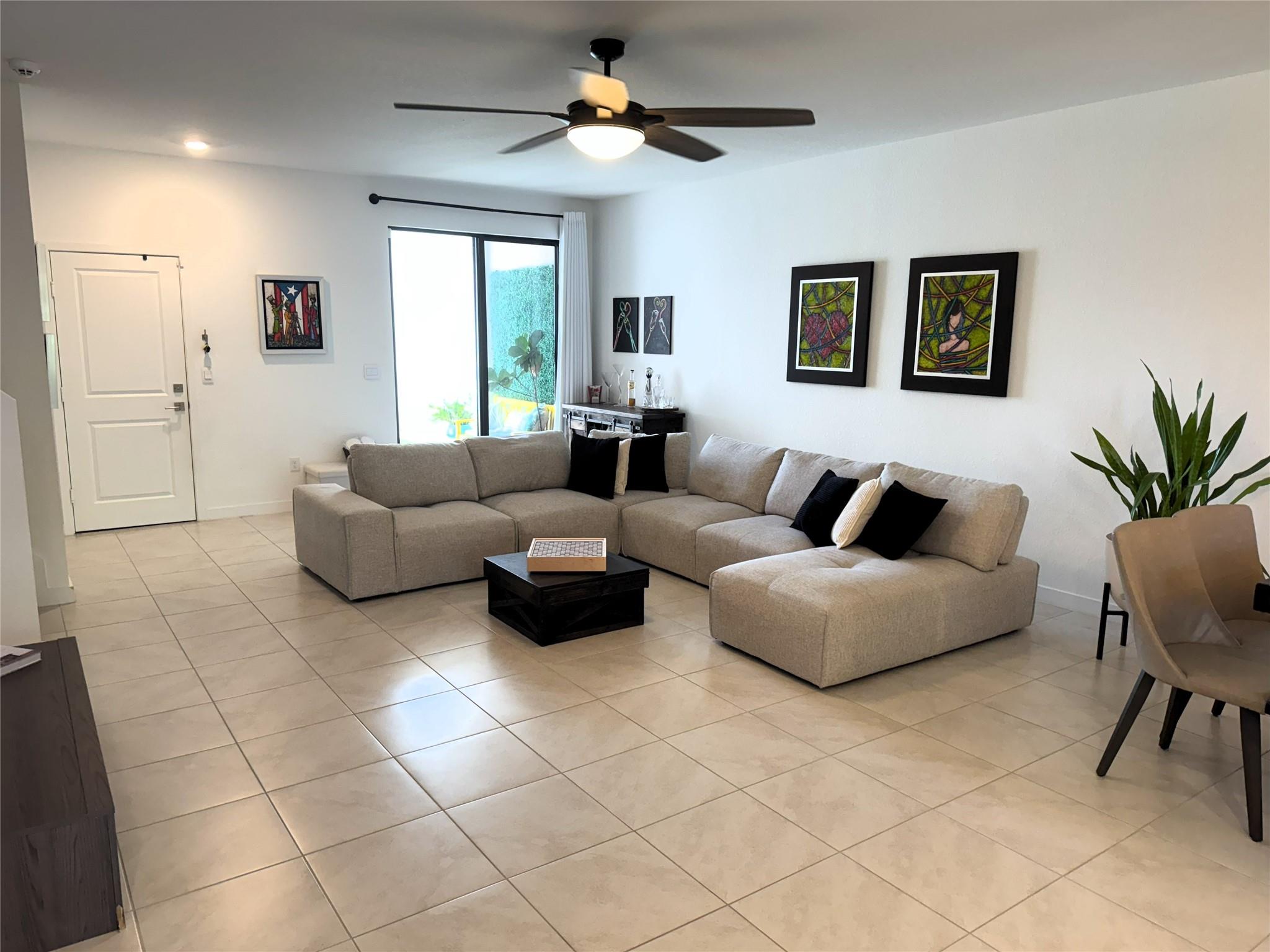 Homes for sale in Fort Lauderdale, FL | 527 Nw 17Th Street, Fort Lauderdale, FL 33311 | MLS# F10524237