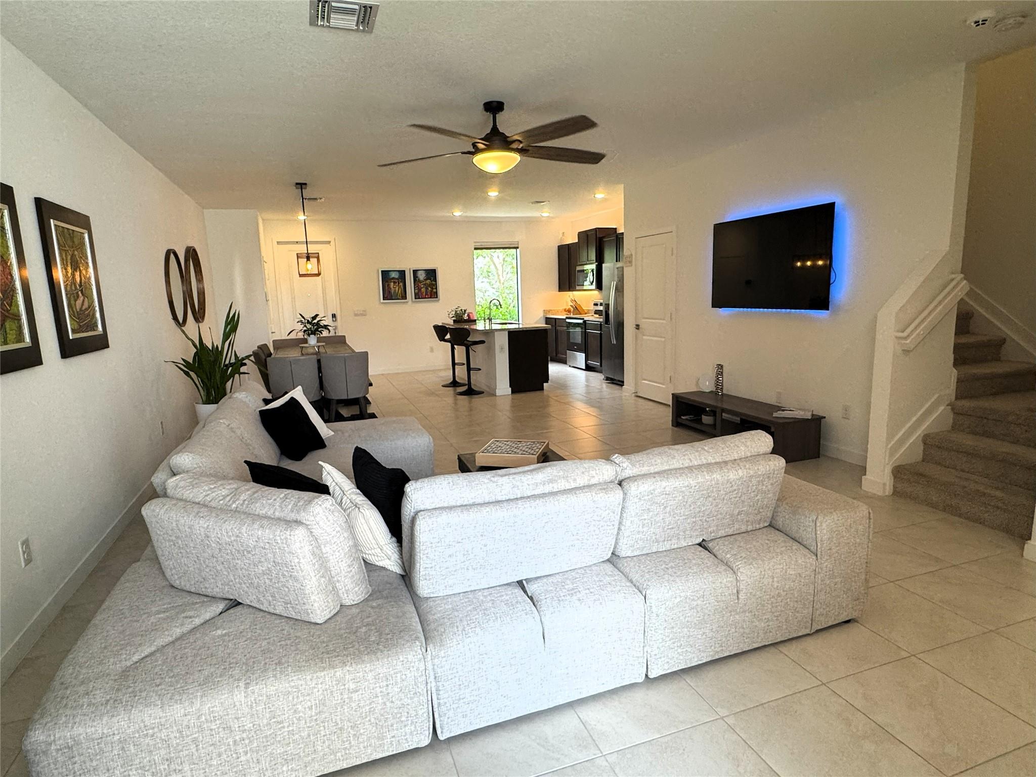 Homes for sale in Fort Lauderdale, FL | 527 Nw 17Th Street, Fort Lauderdale, FL 33311 | MLS# F10524237