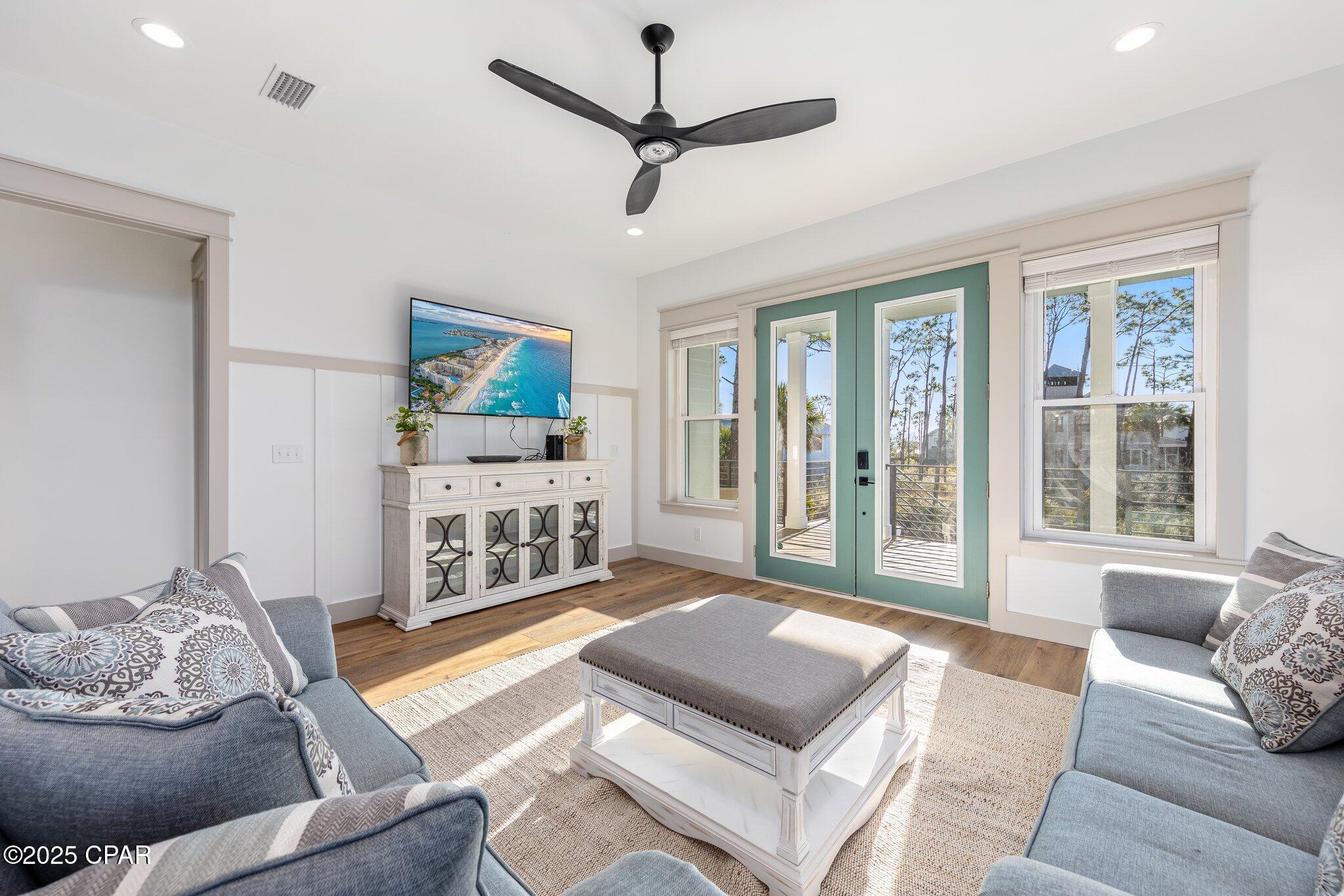 Image 15 For 214 Signal Lane