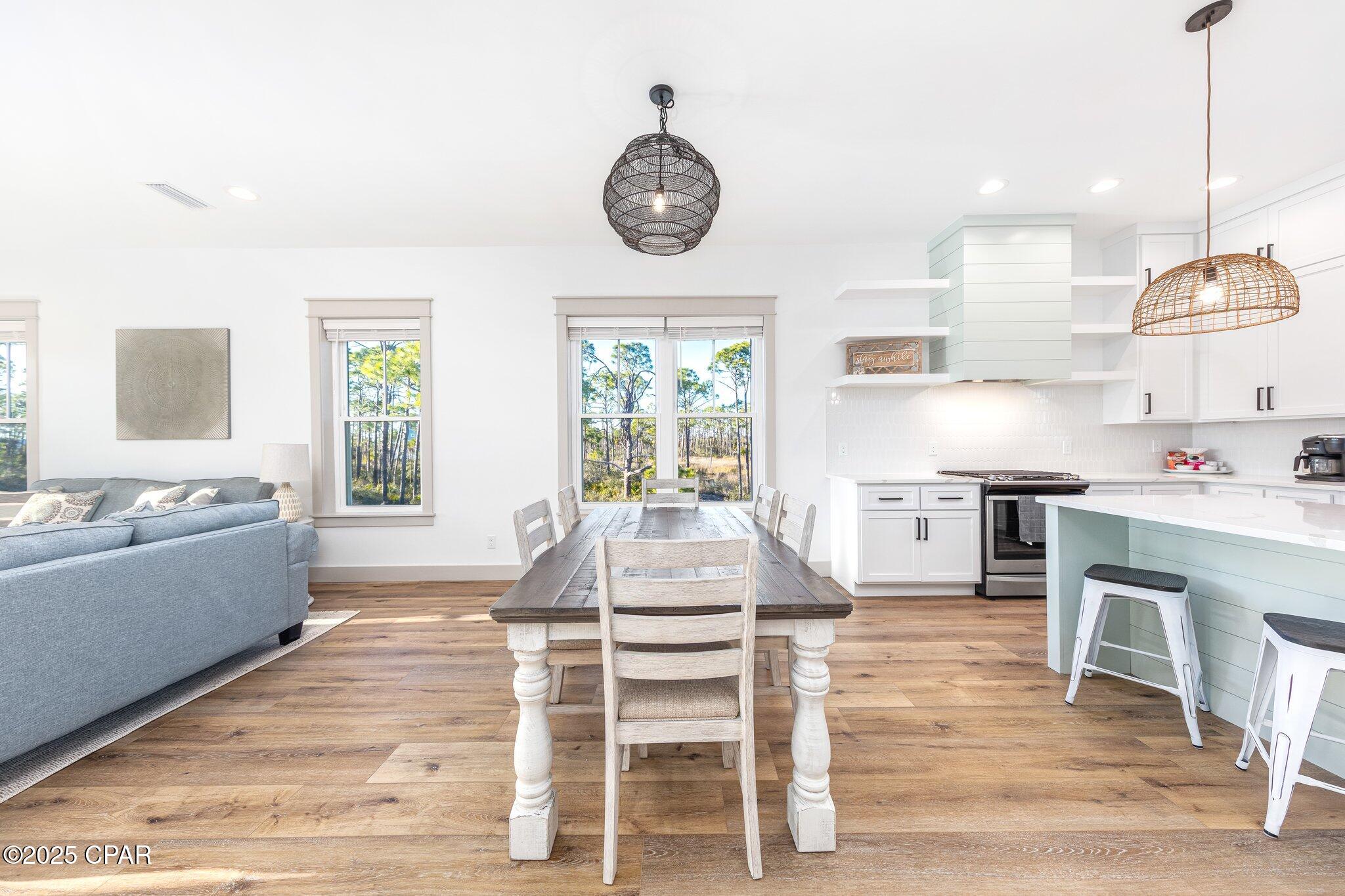 Image 17 For 214 Signal Lane