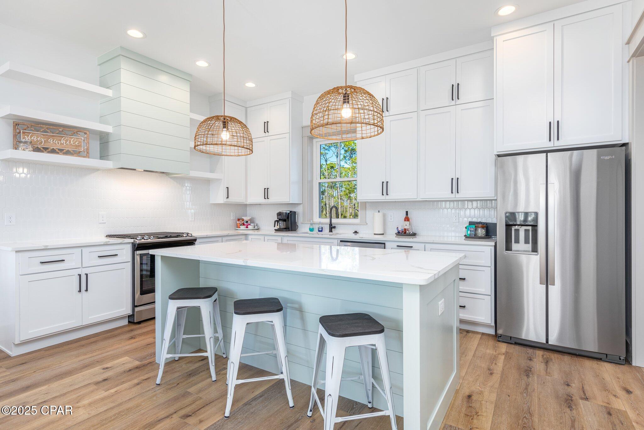 Image 19 For 214 Signal Lane