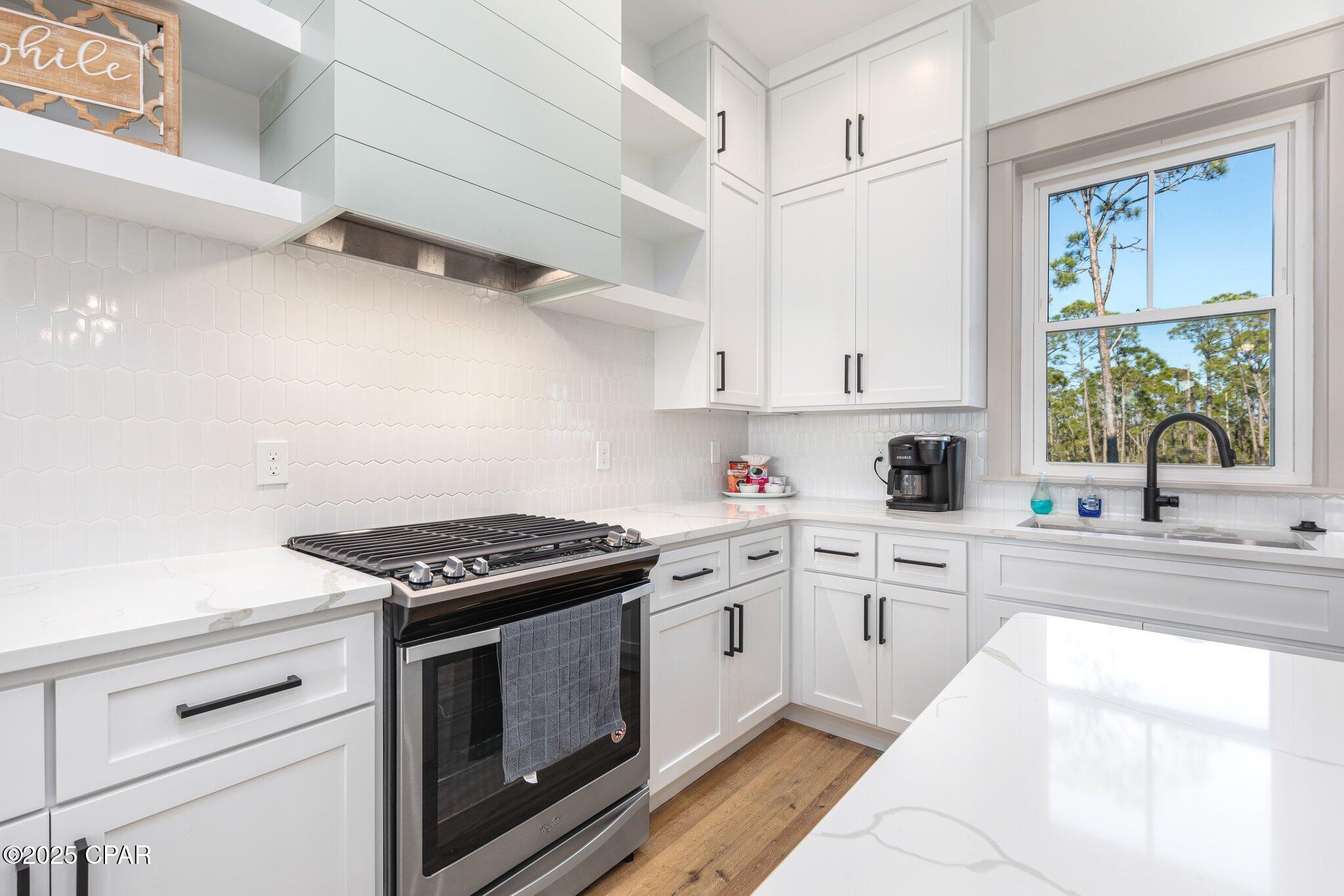 Image 20 For 214 Signal Lane