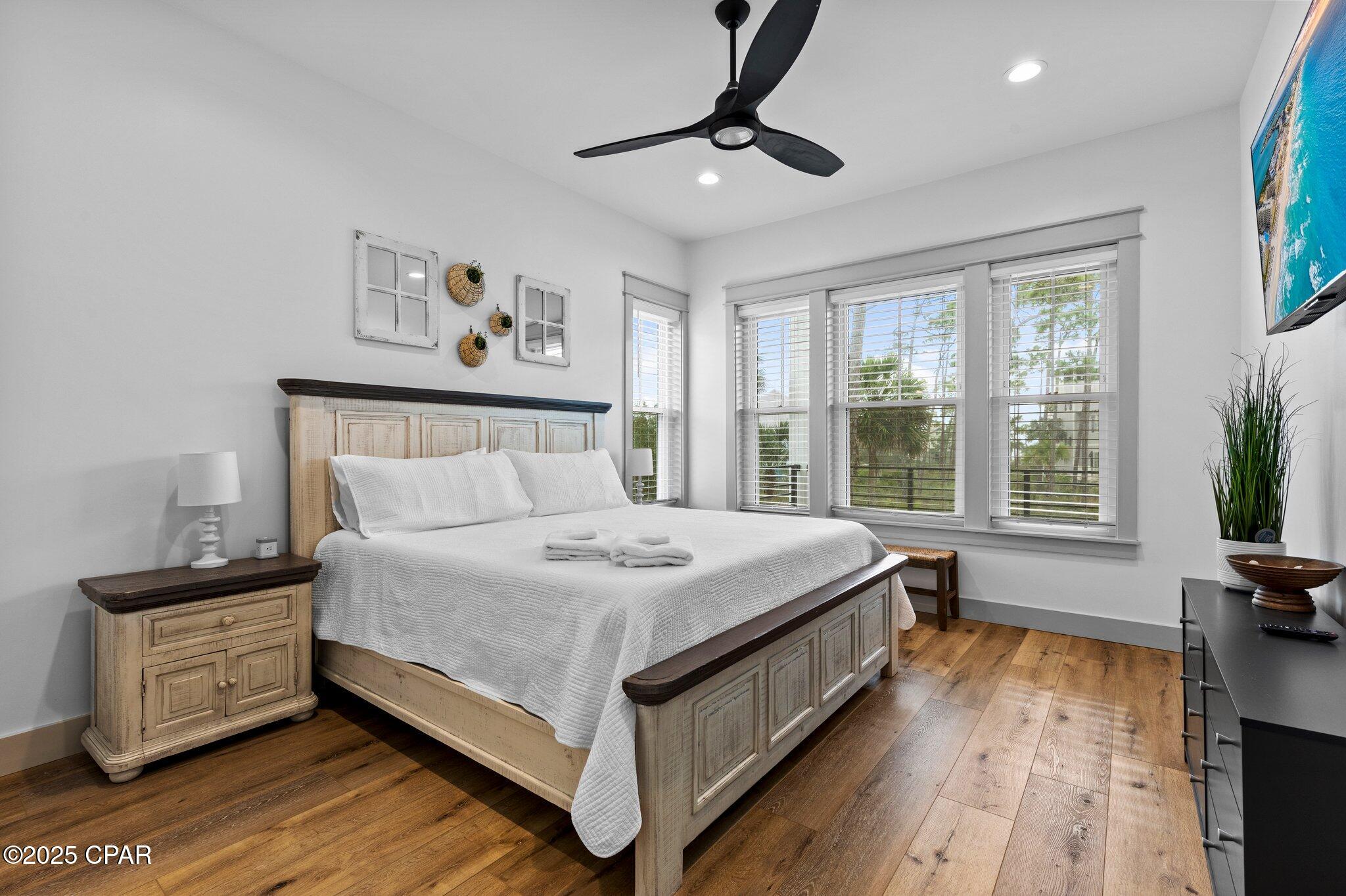 Image 25 For 214 Signal Lane